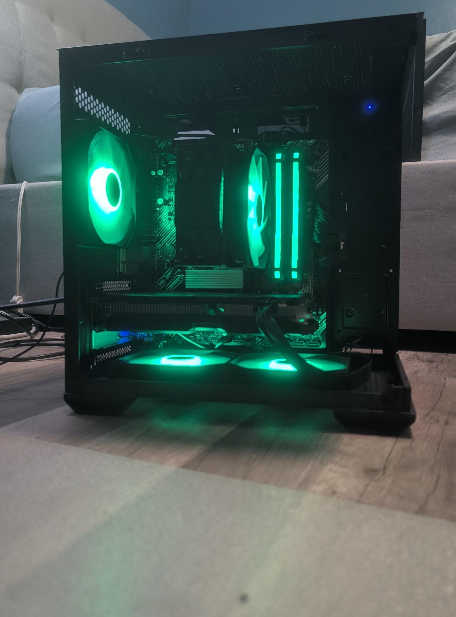 RTX 3060 12GB | Ryzen 5 5600x | 32GB RAM | WIN 11 |