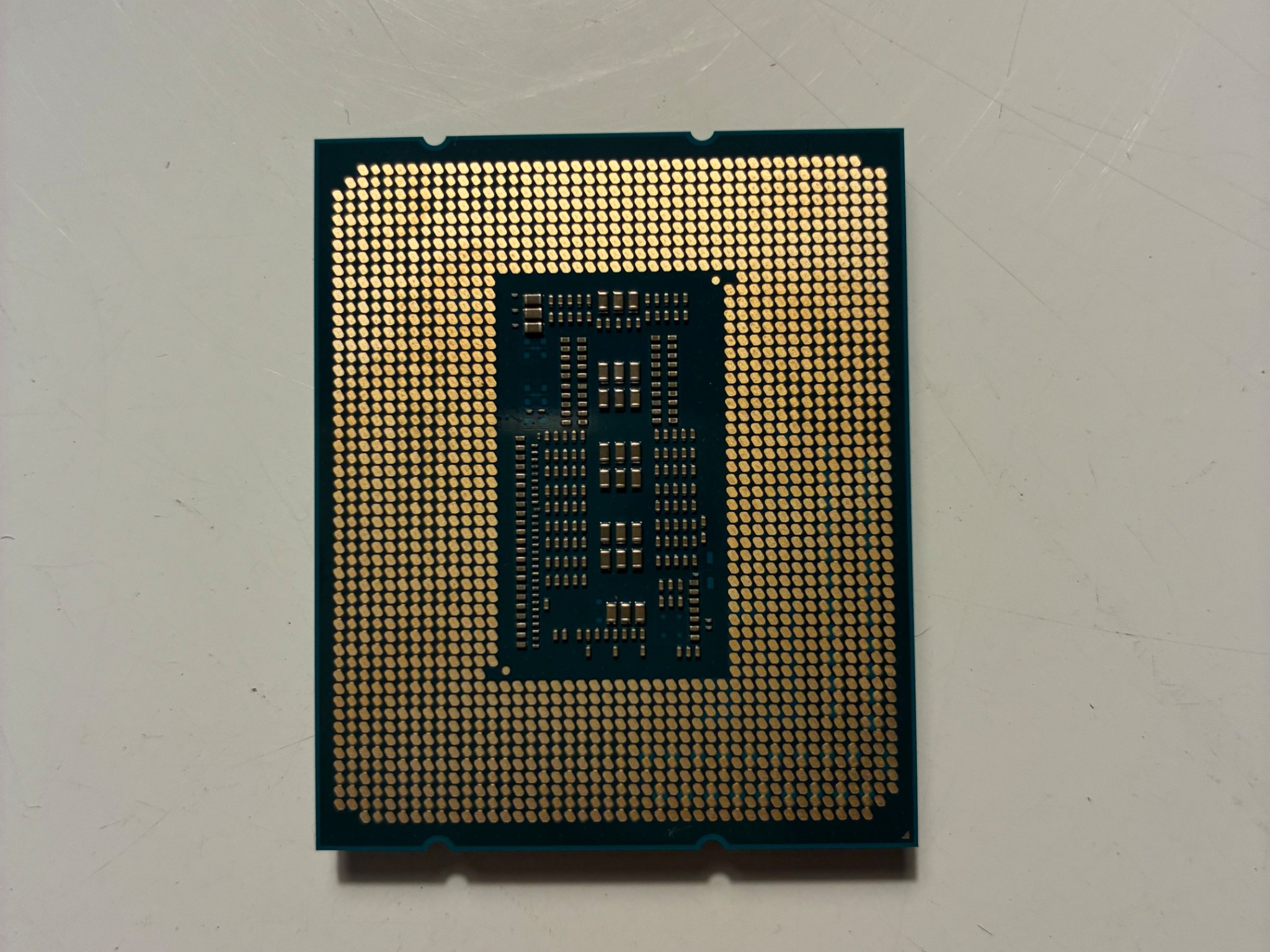i7-13700KF - LGA 1700 CPU