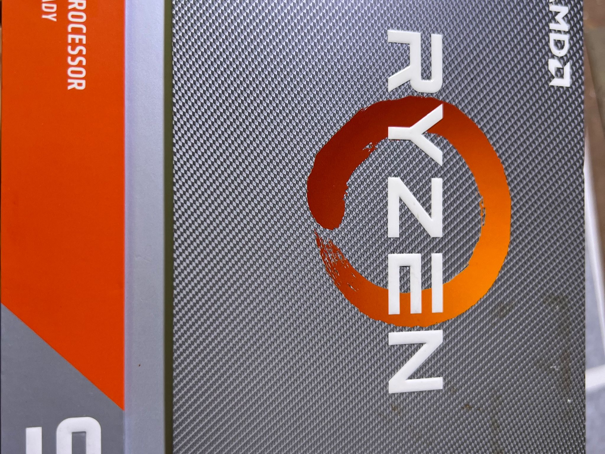 AMD Ryzen 9 3900x AM4 like new 
