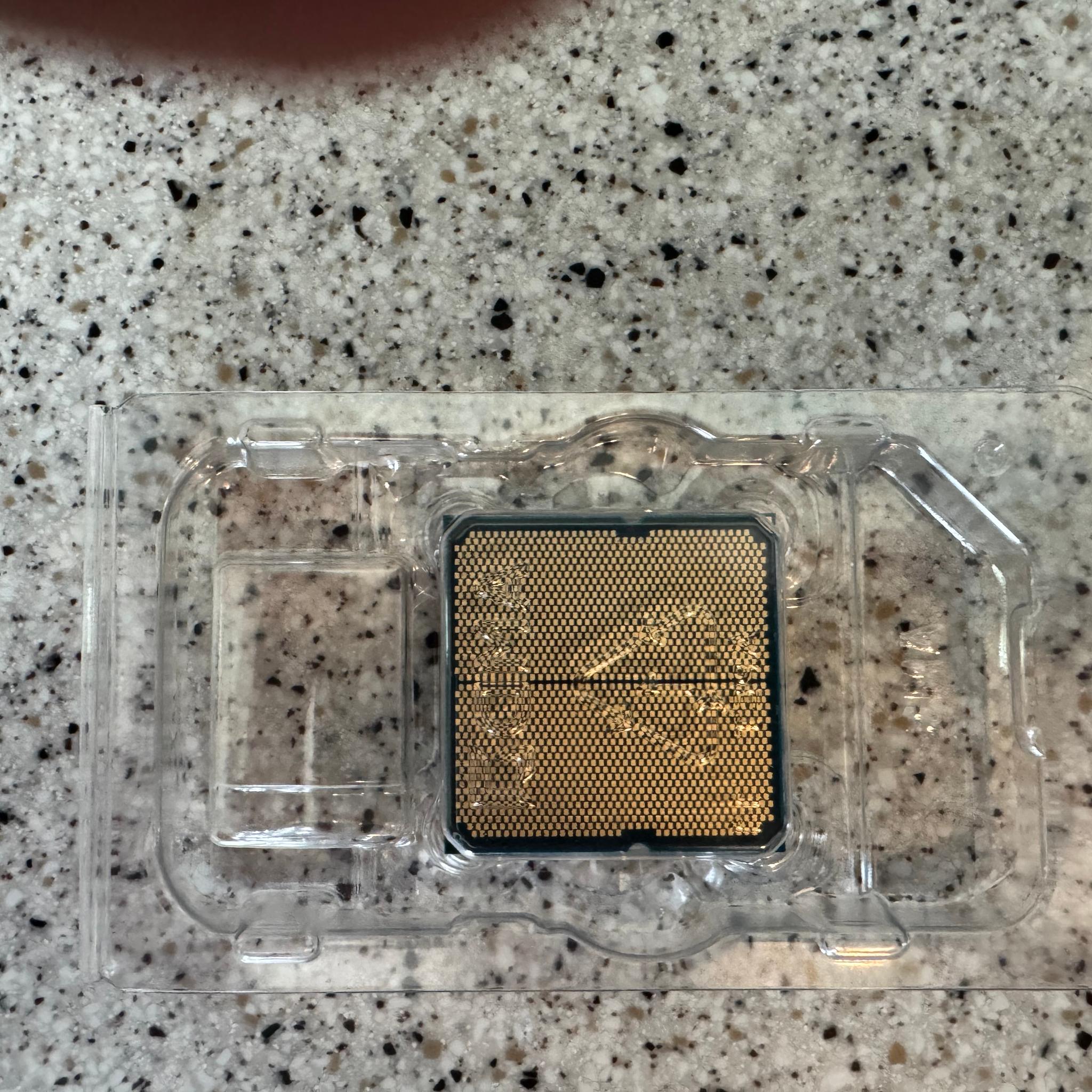 AMD Ryzen 7 9700X