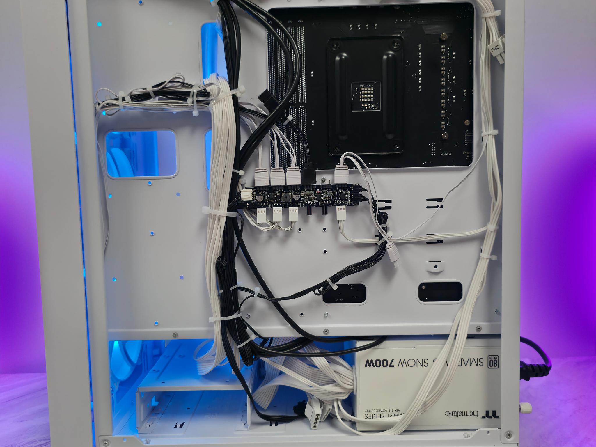 1080p \ 1400p Gaming PC l Gigabyte RTX 5060 l Ryzen 5 5500 l16GB DDR4