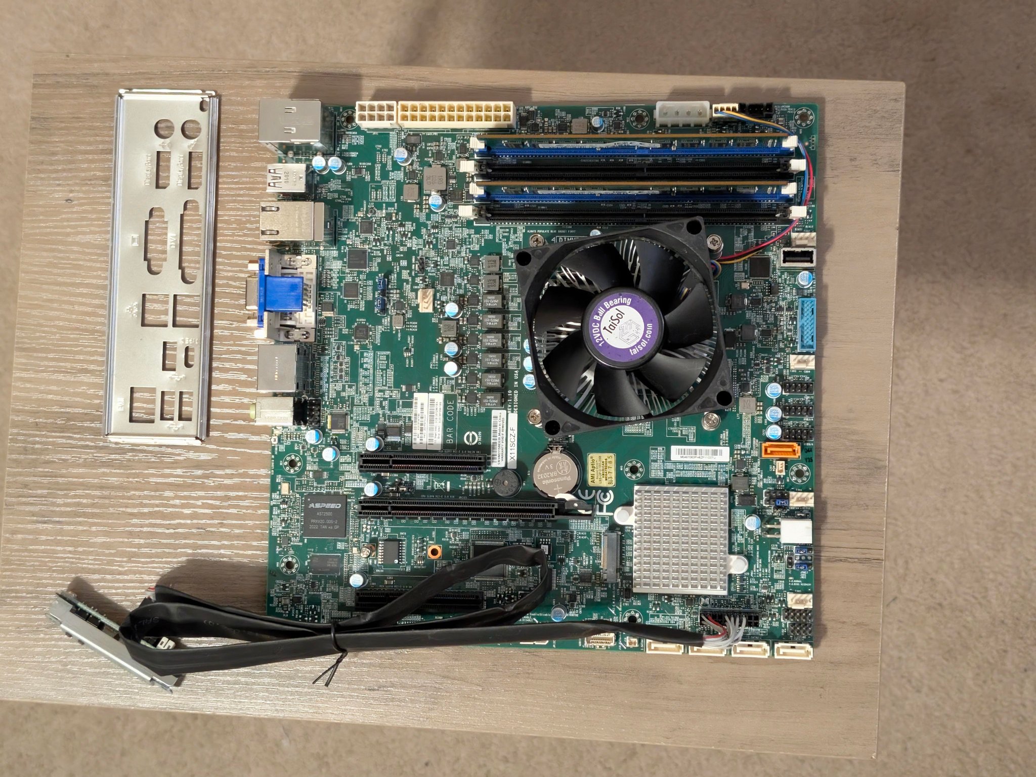 Supermicro X11SCZ-F Micro ATX LGA1151 Motherboard + Xeon E-2124G CPU + 16GB DDR4