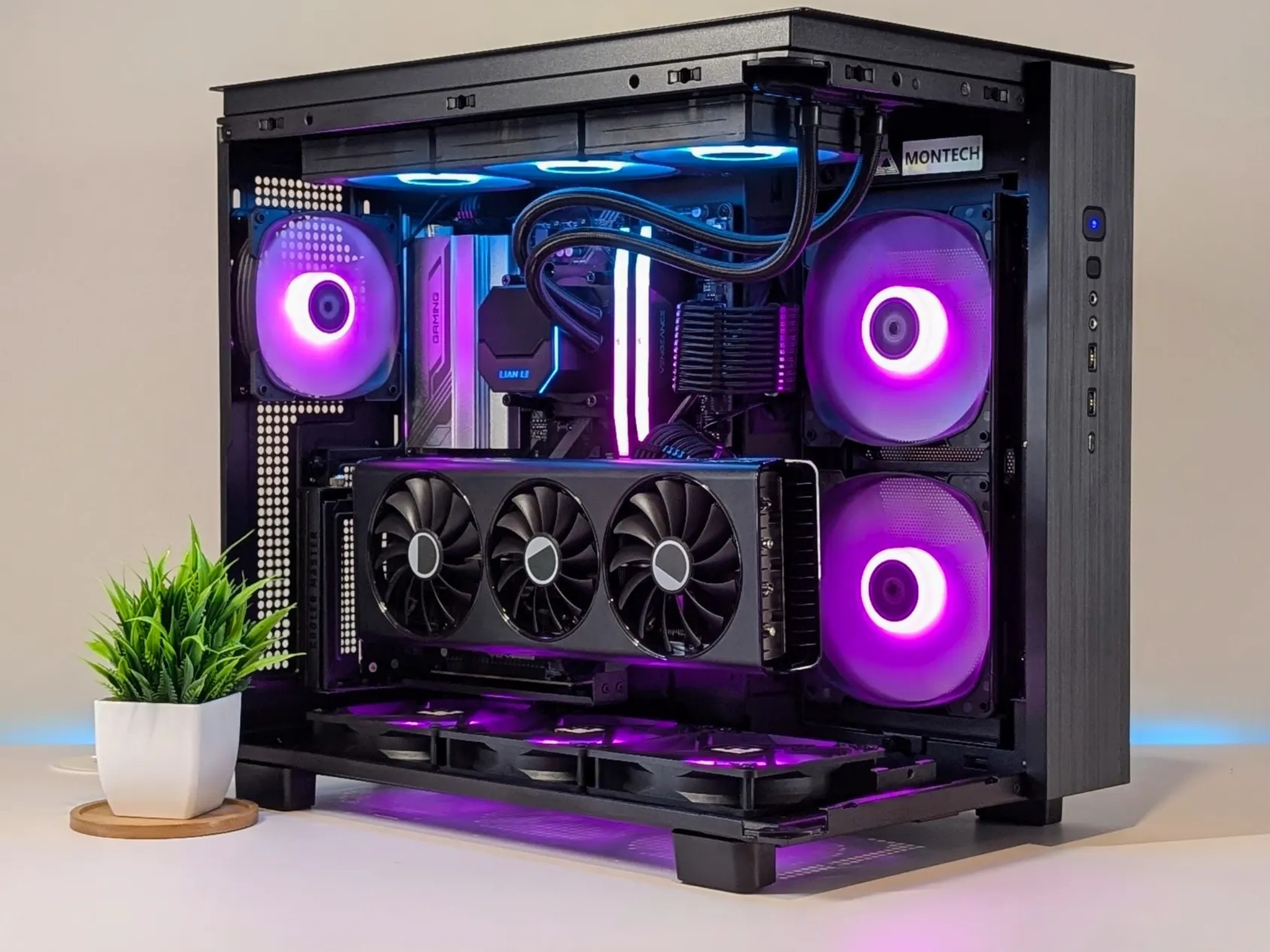 AMD BEAST | RX 7700XT | AMD RYZEN 9600X | 1TB NVME SSD | 32GB DDR5 6000MT/S | ARGB | WATER COOLED