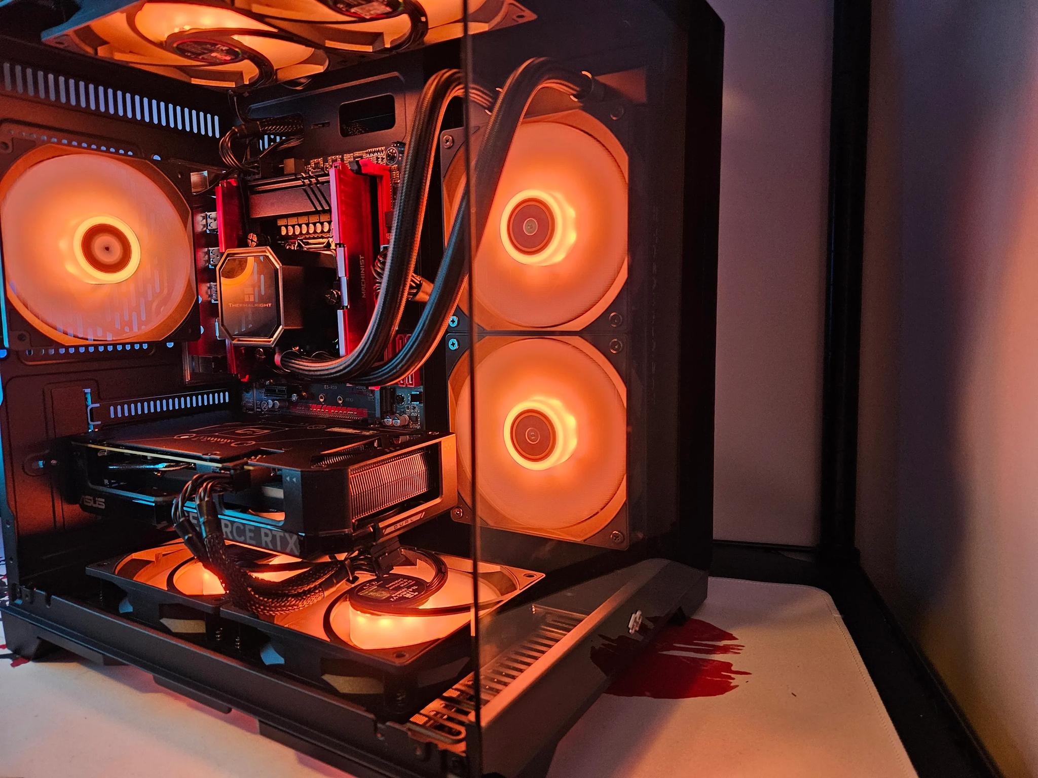 Dark Side Liquid cooled RIG Intel inte 14 Core / 32GB DDR4 / 1TB SSD / RTX 4060 TI