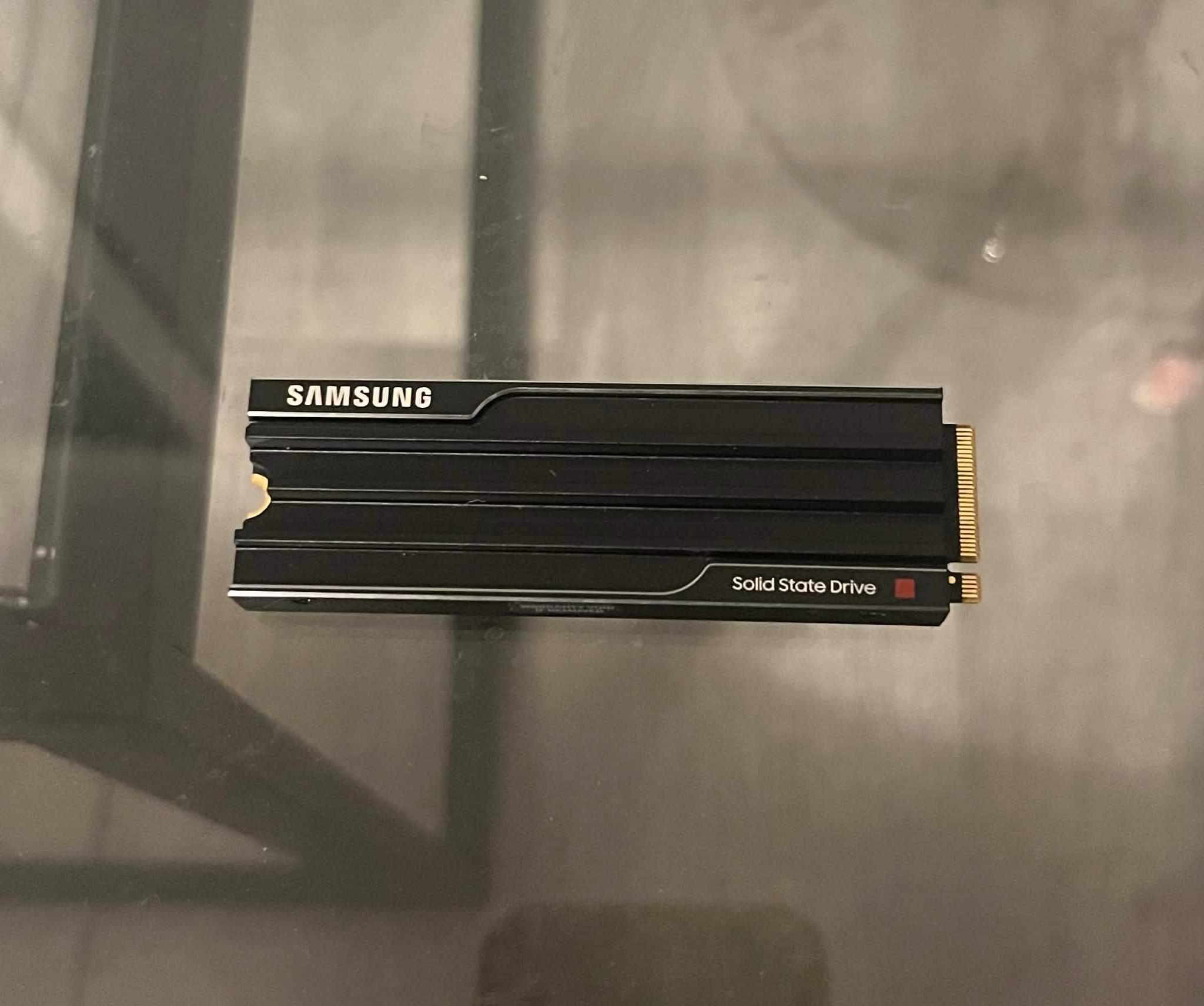 Samsung 9100 PRO 1TB NVMe M.2 with Heatsink Gen 5x4