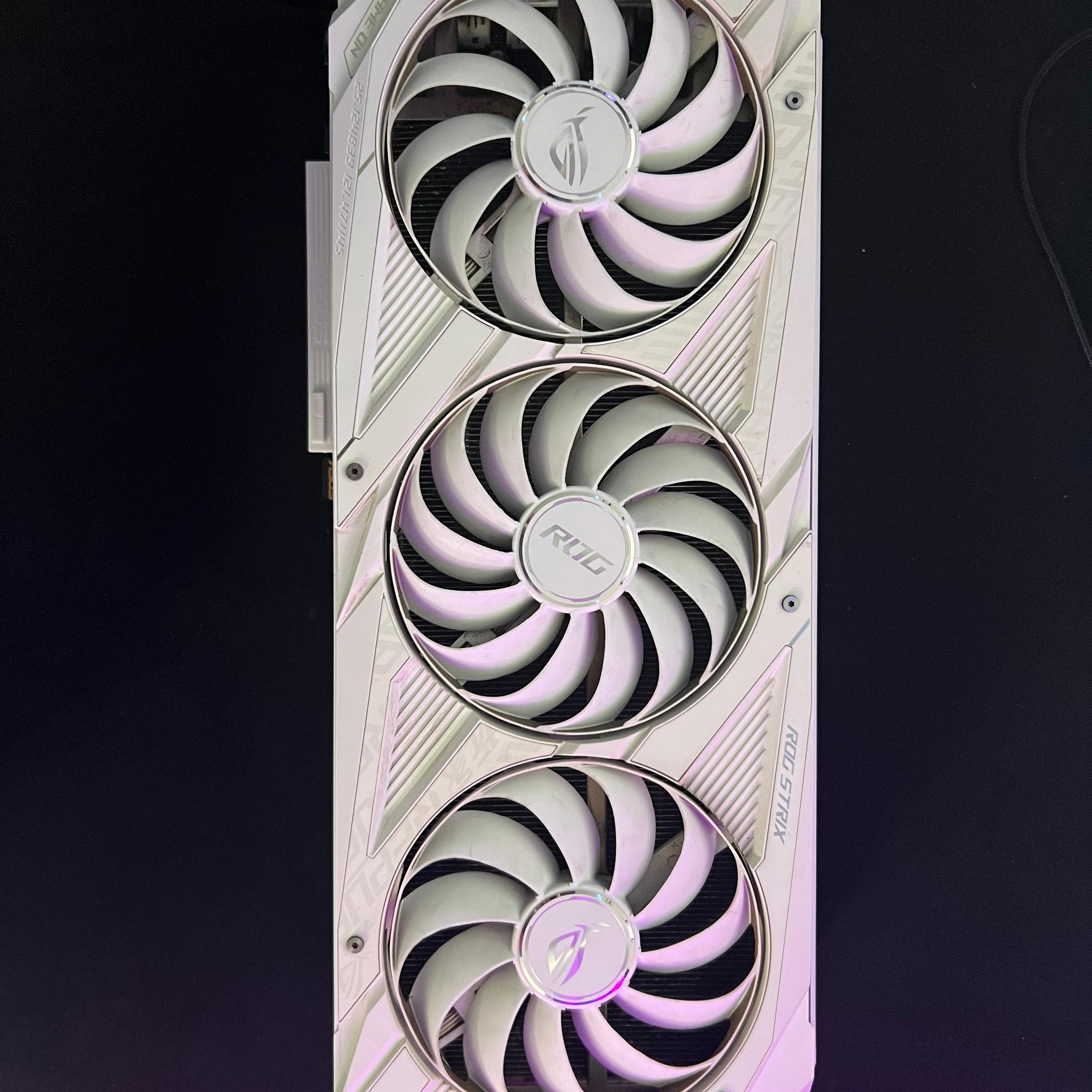 ASUS ROG Strix GeForce RTX 3090 OC White Edition 24GB GDDR6X