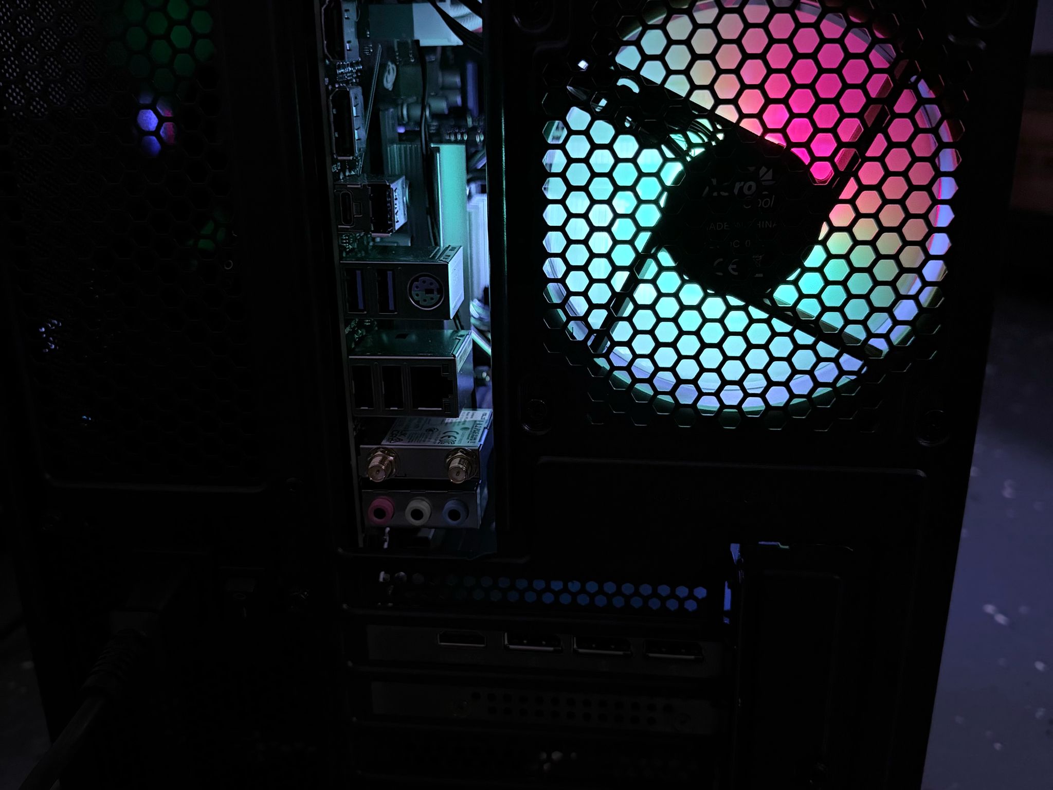 🟣"Nebula Rose"🌹| 1440p Gaming | RTX 5060 | Ryzen 5 8400F | 16GB DDR5 | 1TB NVMe
