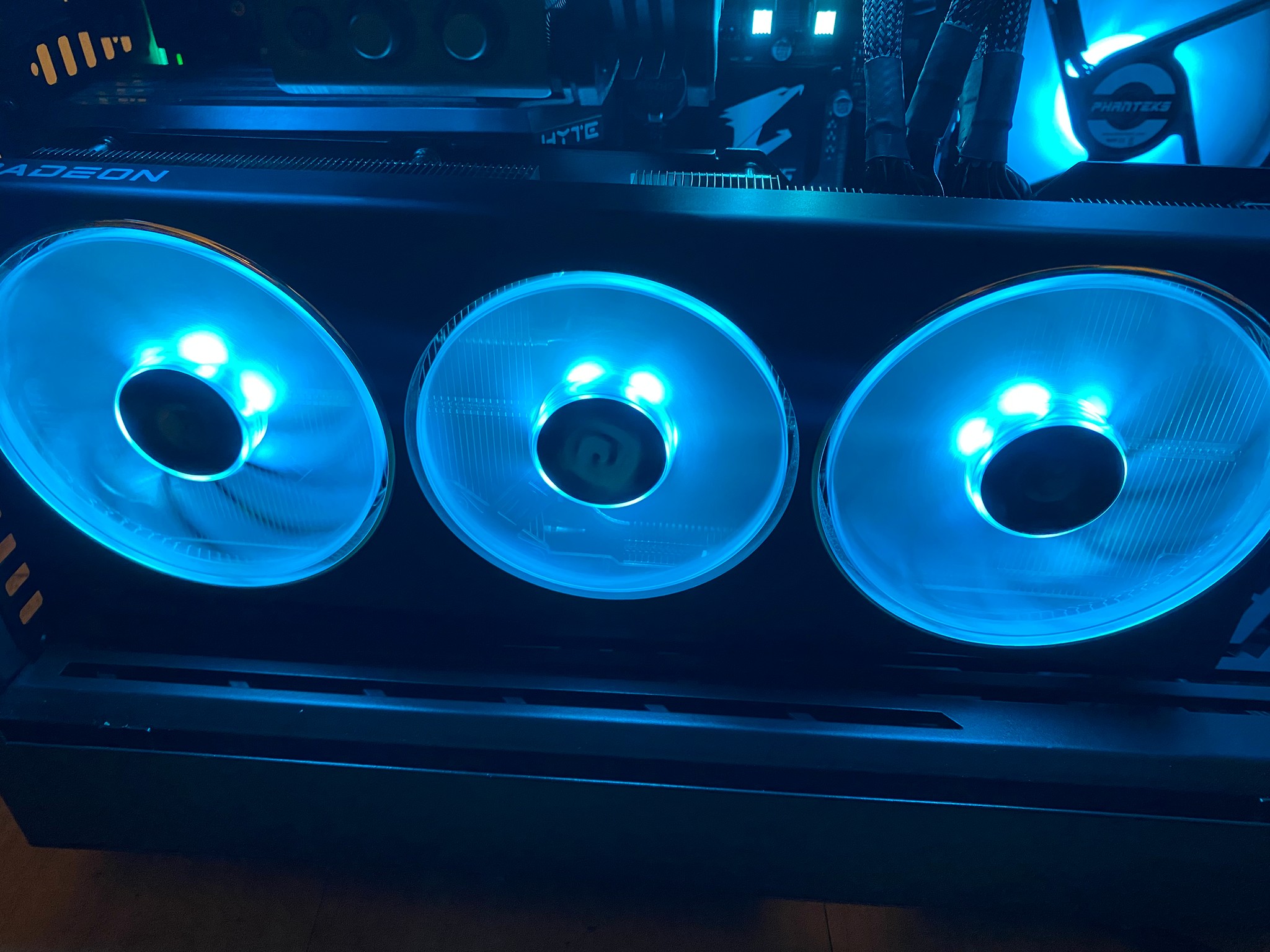 PowerColor Hellhound AMD Radeon RX 7900 GRE 16GB