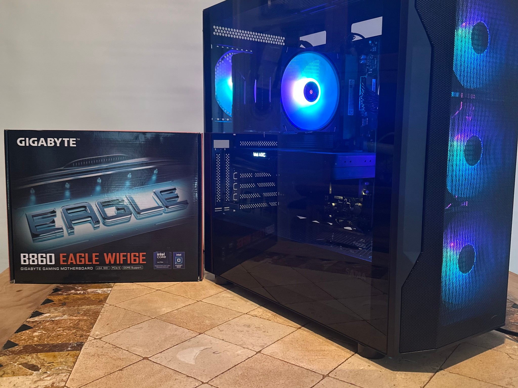Intel Core Ultra 7 265K / Intel ARC B580 12GB Special Edition - Mid-Tower Gaming PC