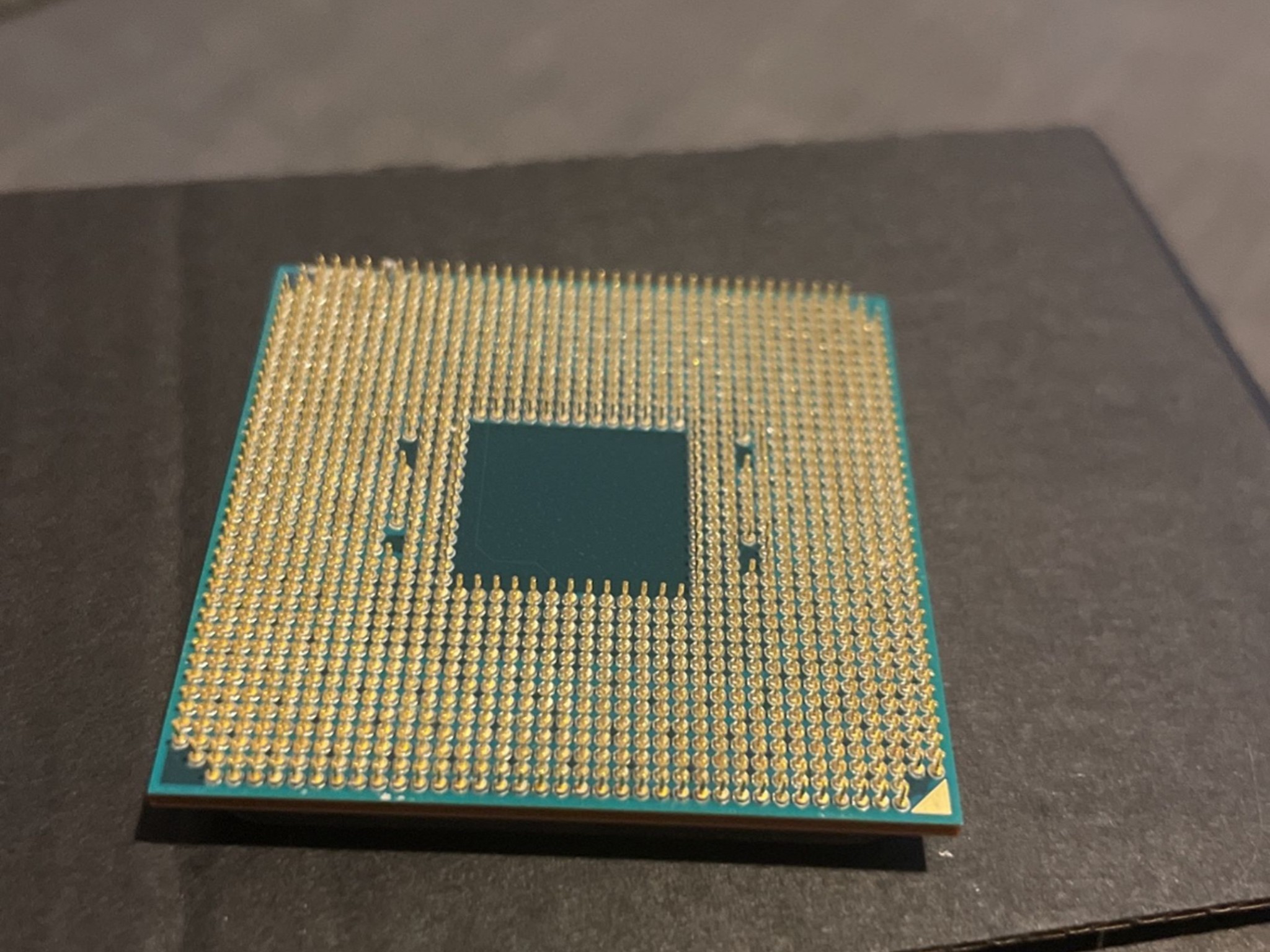 Ryzen 7 2700x and AMD cooler