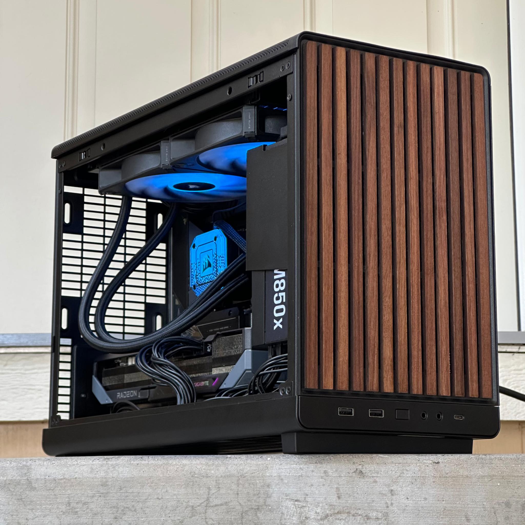 Gaming pc \ Rx 9070 XT \ i5-13600K \ 32GB 6000Mhz cl30 \ 2TB nvme ssd \ 850w psu \ Windows 11 Pro