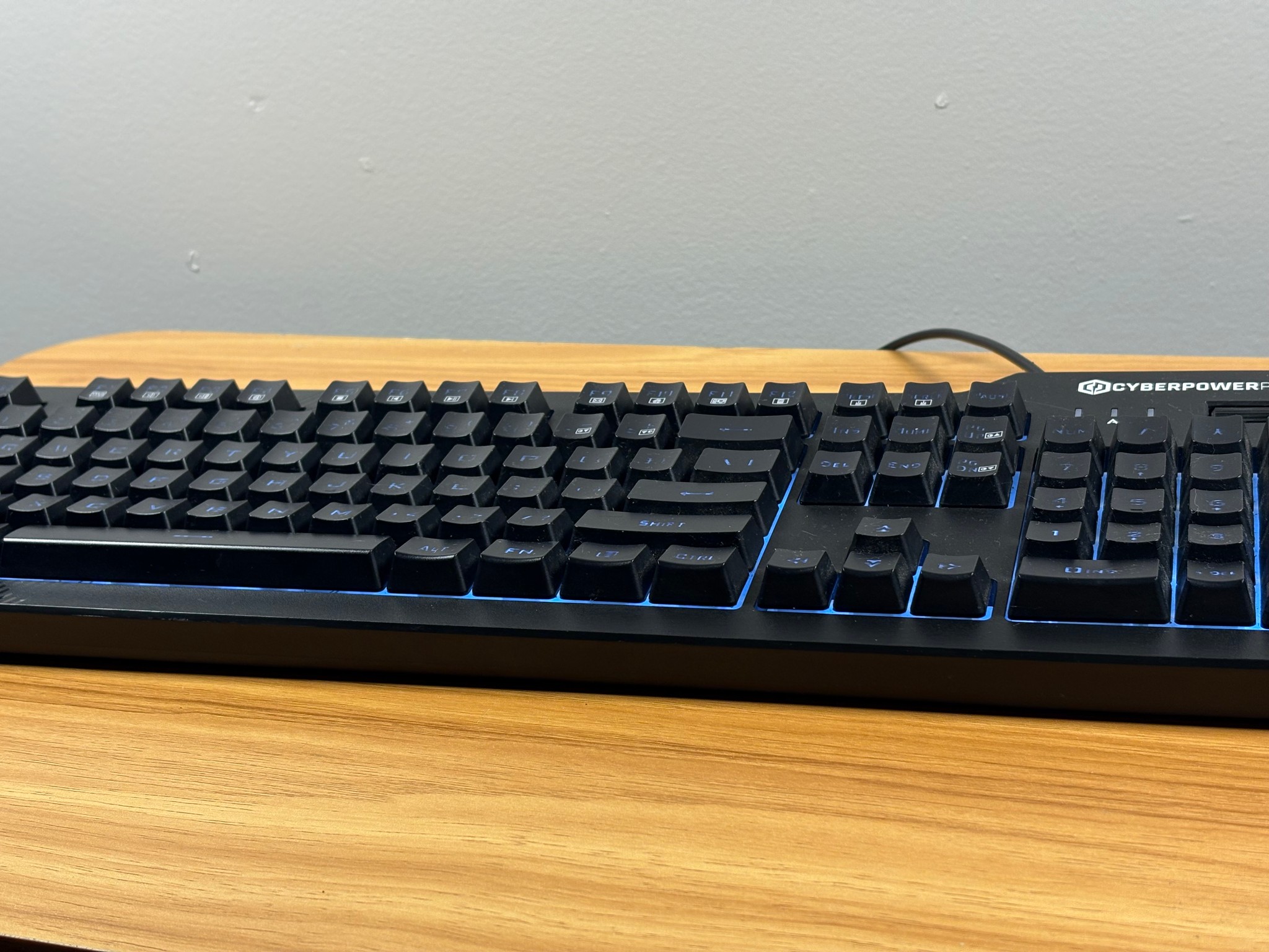MIDRANGE GAMING LAPTOP ( i9, RTX 3070, 32GB). $999 OBO.