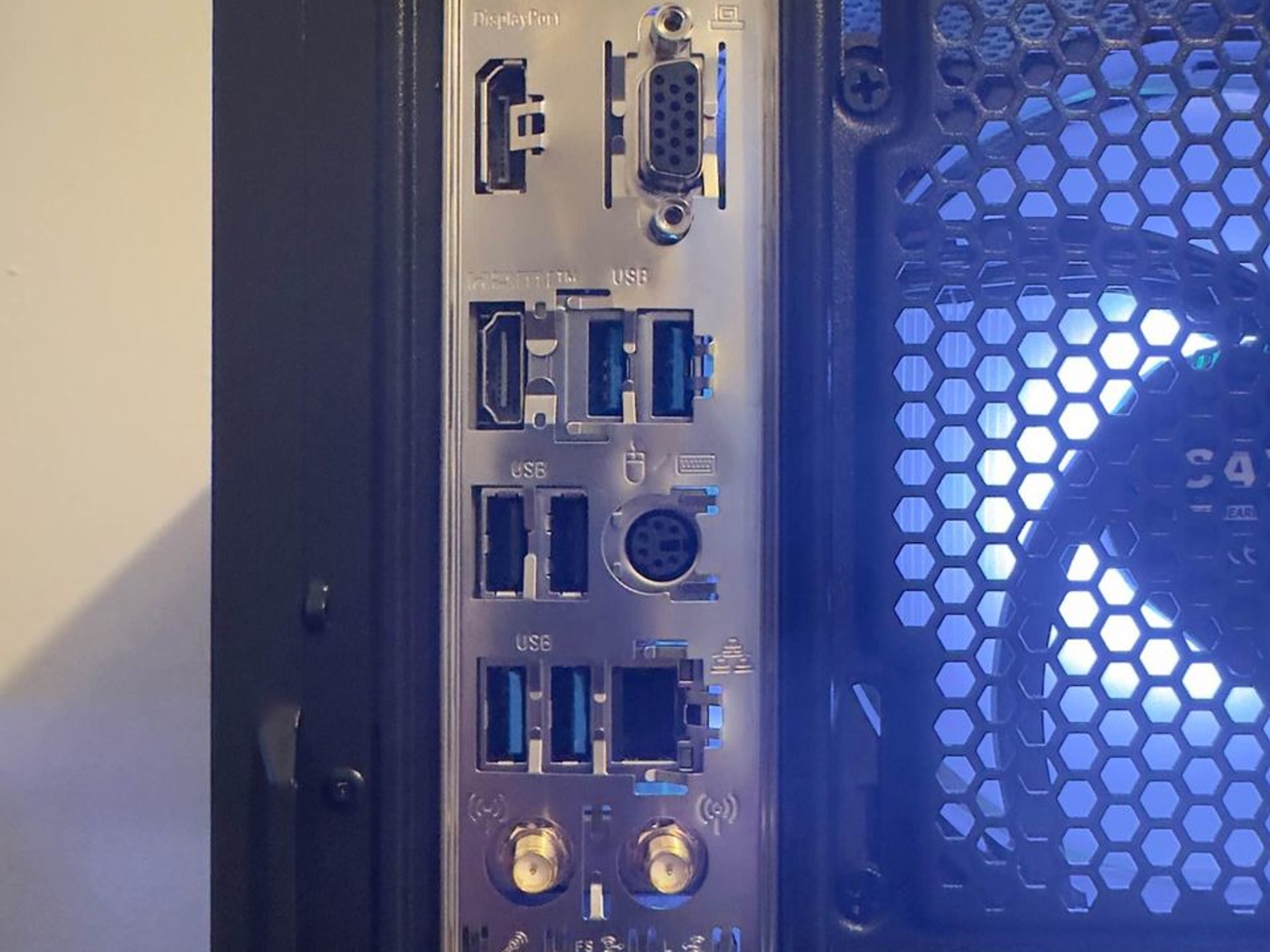 GTX 1660 Ti | Ryzen 5 3600 | 1TB SSD | WI-FI | 32GB RAM