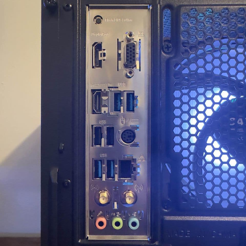 GTX 1660 Ti | Ryzen 5 3600 | 1TB SSD | WI-FI | 32GB RAM