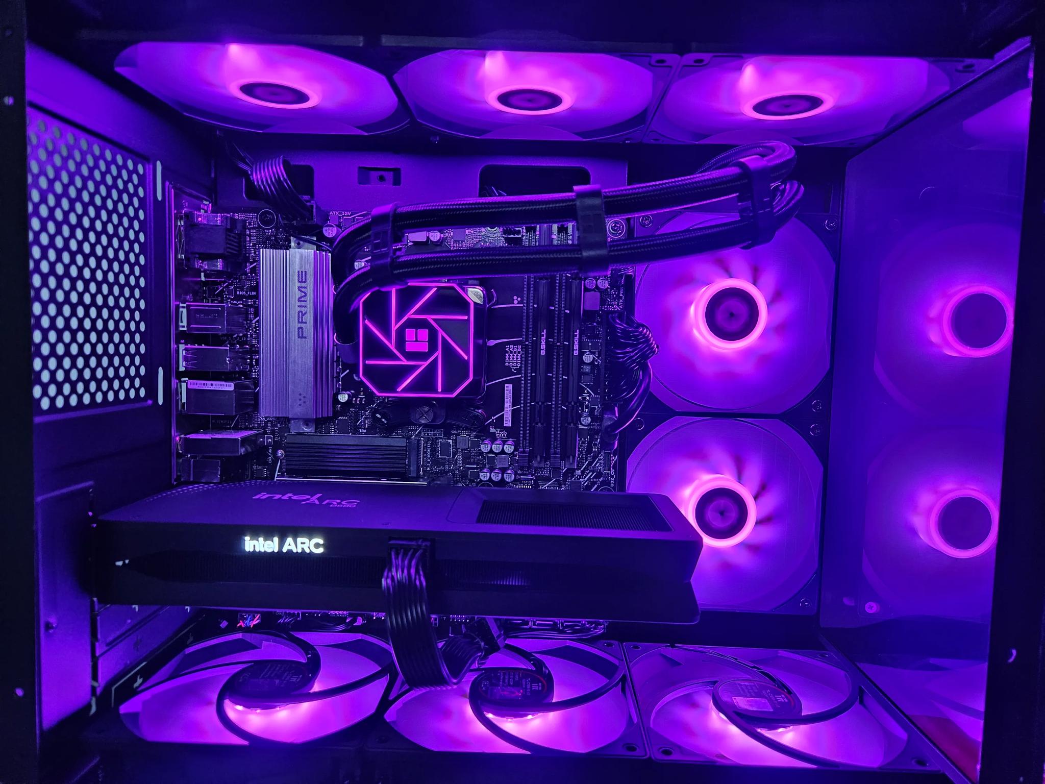 Limited time 2TB SSD UPGRADE! Liquid cooled Ryzen 5 / 32GB DDR5 / 2TB SSD / Intel ARC B580 12GB