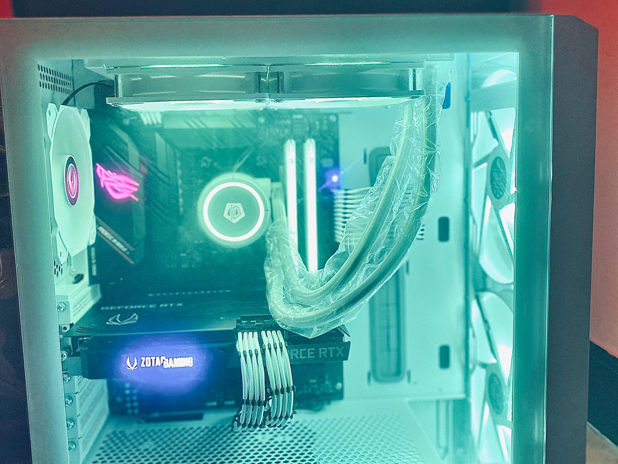 ゴースト 👻|RoG StriX| RTX 3070|Ryzen 7 5700G| 32GB RAM| 2TB M.2 NVMe SSD| Windows 11 Pro