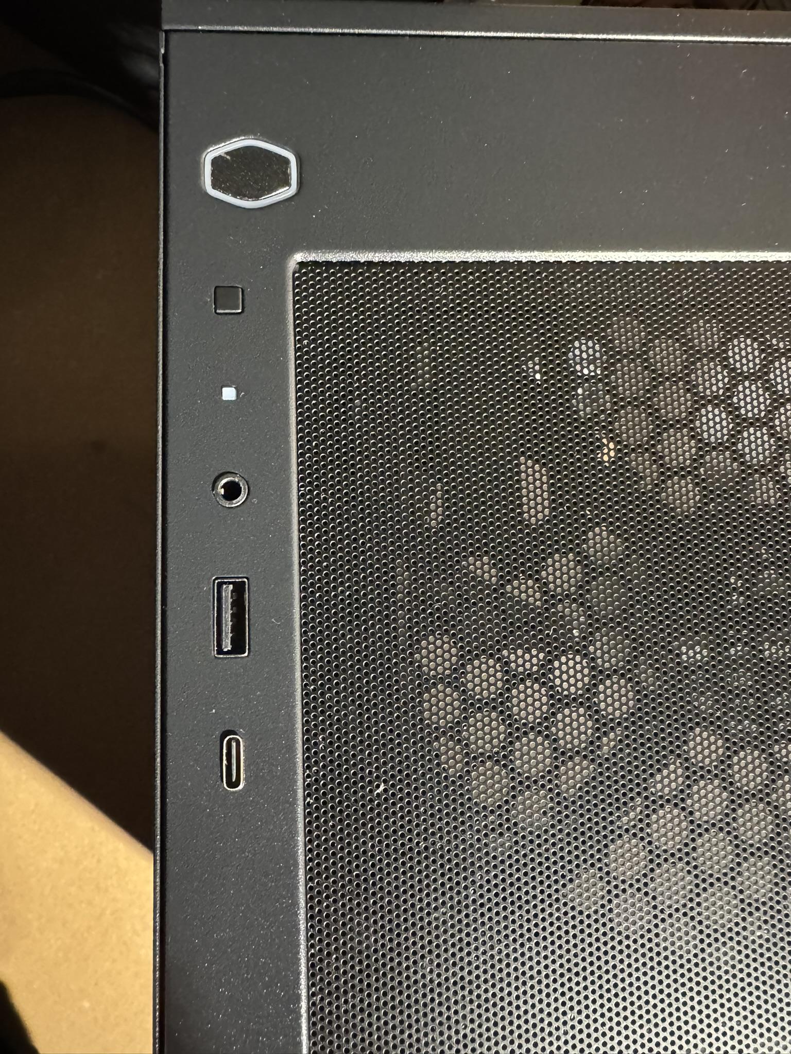 1440p Gaming Beast | RTX 3070 | Ryzen 7 3700X | 32GB DDR4 | WIFI