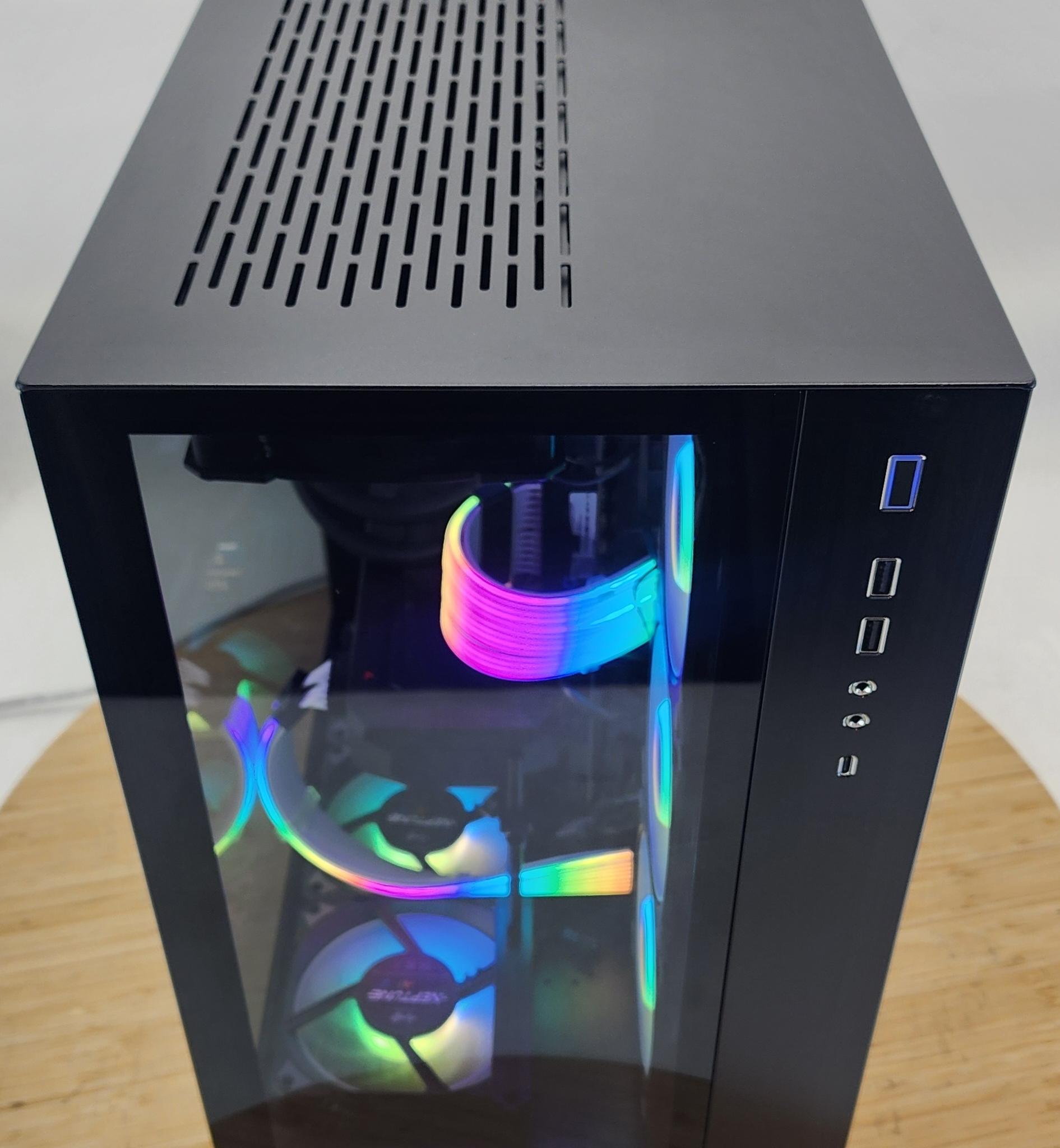 Gaming PC Ryzen 7 7800X3D 32GB RAM 1TB SSD RX 7900 XT 20GB Windows 11 Computer