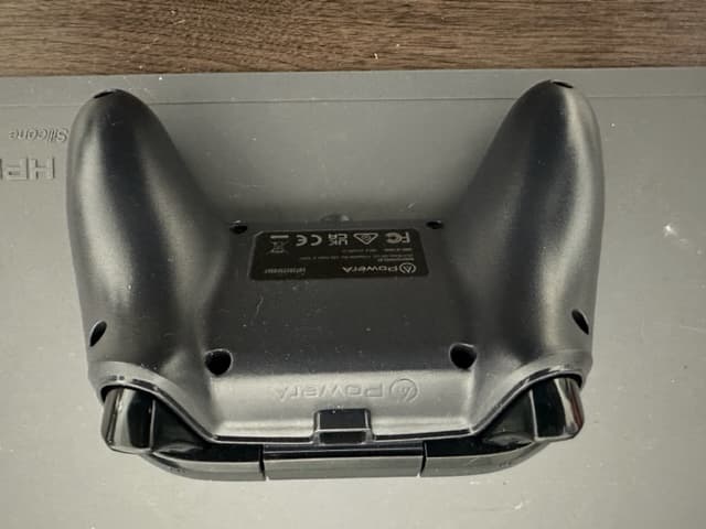 A PowerA wired Xbox controller used for PC (no cable with it)