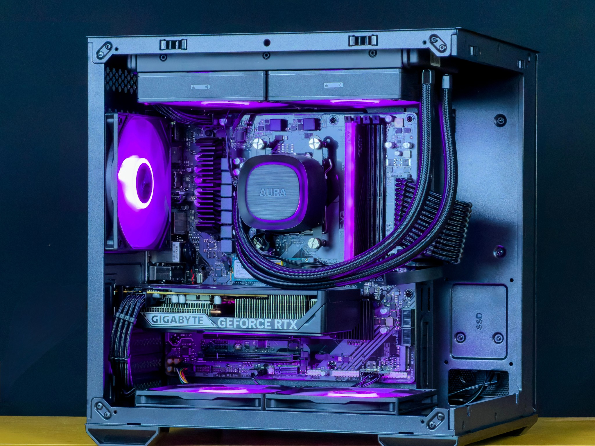 🌈RTX 5060 | R5 7600 | 16gb ddr5 | 1tb