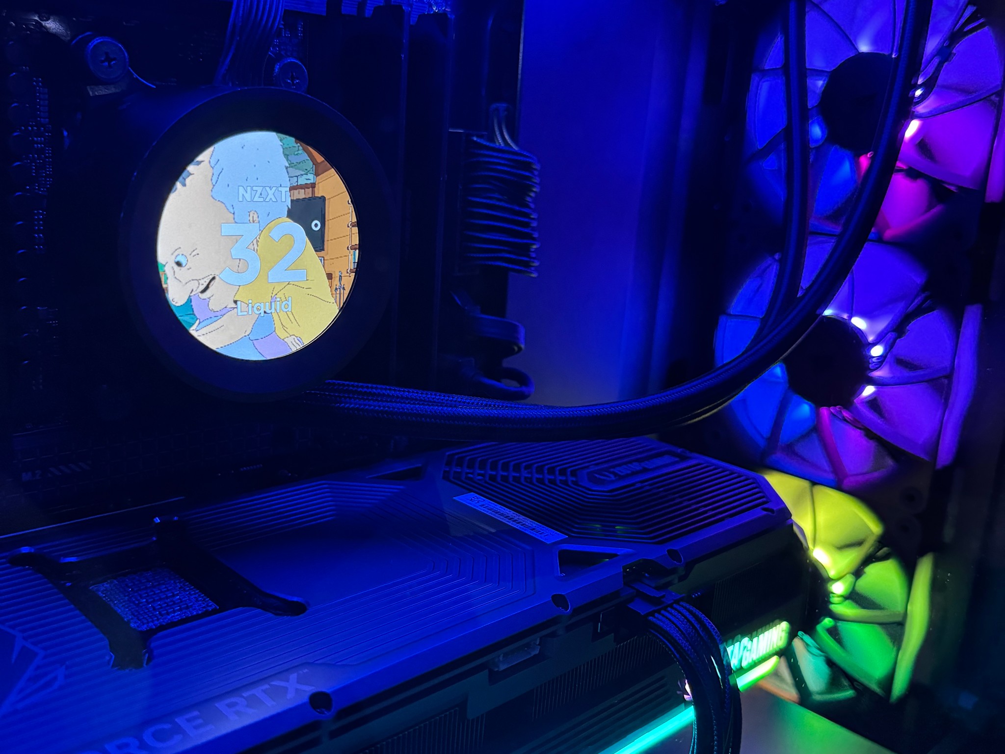 Gaming PC NVIDIA 5080 | Ryzen 7 9700X | 32GB DDR5 | 2TB M.2 | NZXT Kraken 360mm AIO | Win11 Pro