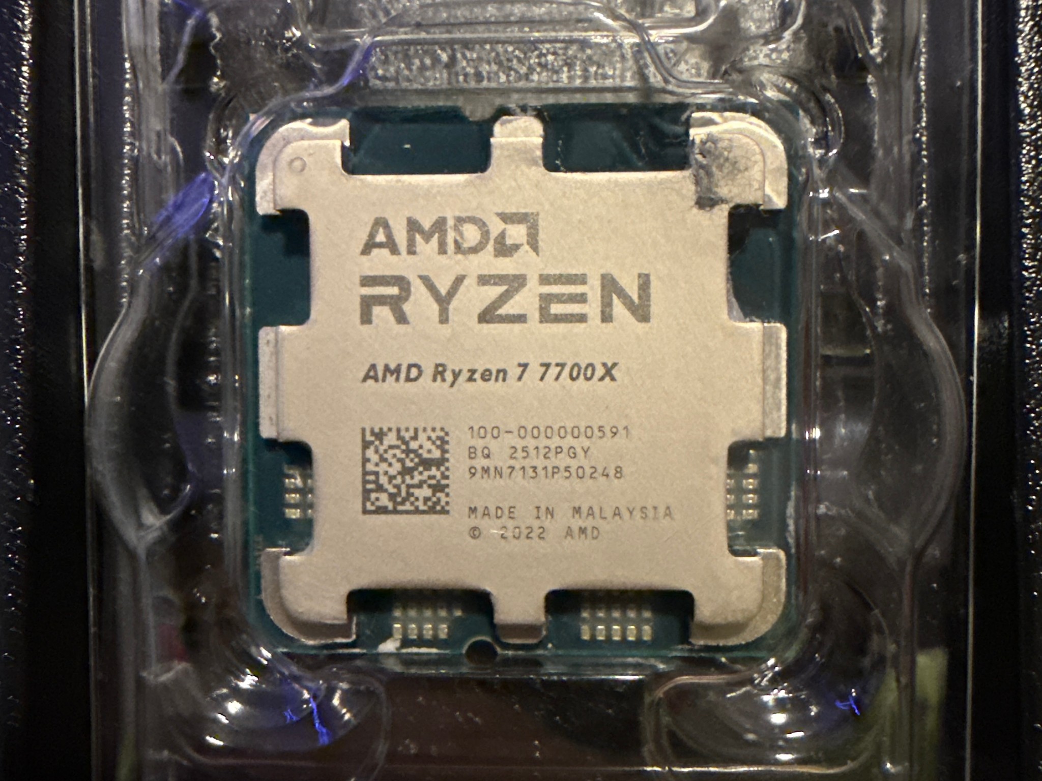 AMD Ryzen 7 7700X