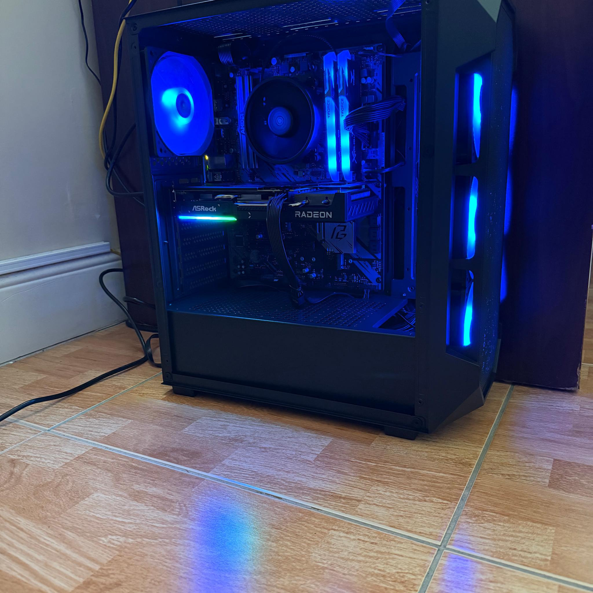 PC- 1440p Ready | 9060 XT 16 GB | Built Recently