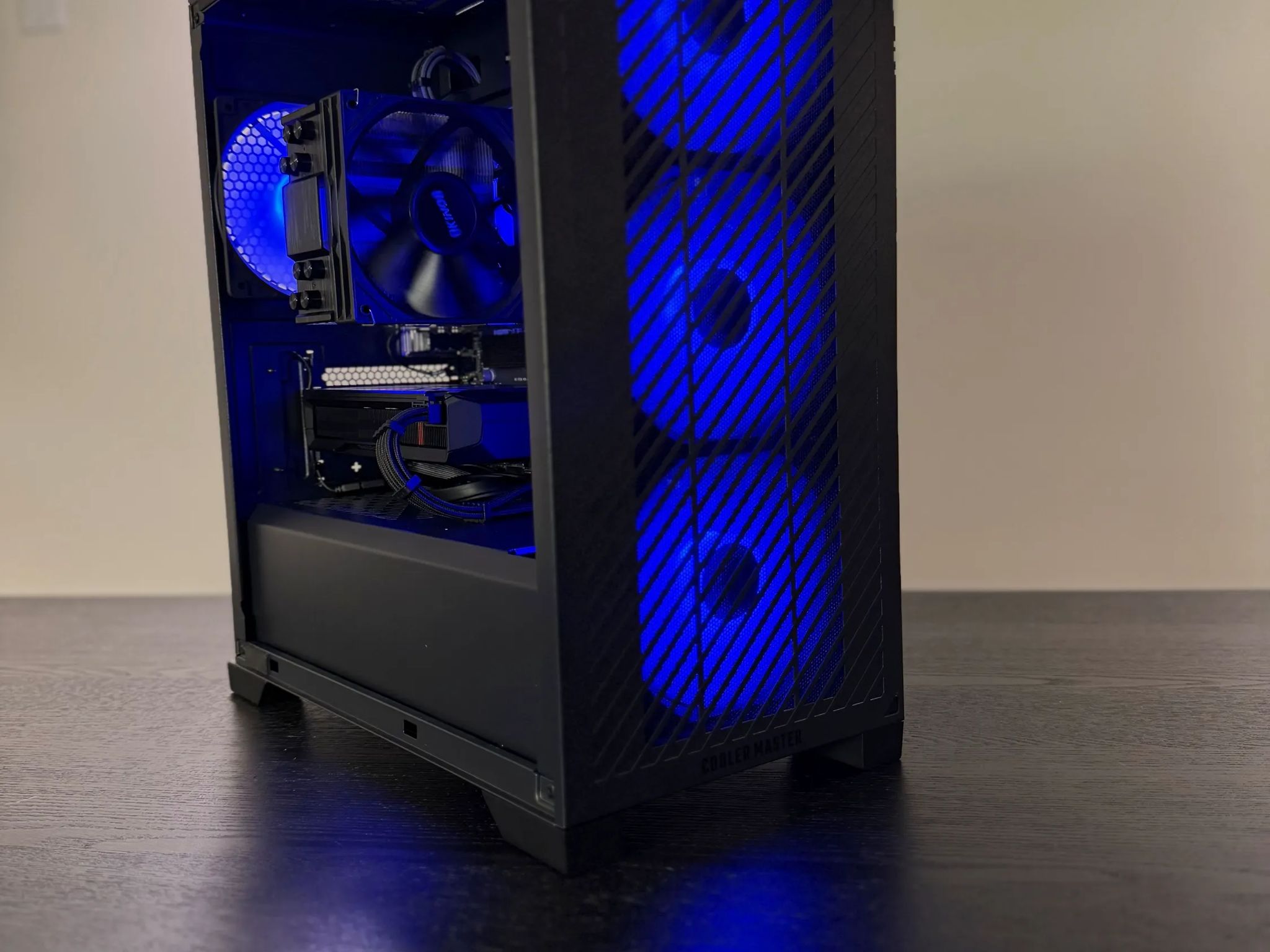 Balanced Combo : Ryzen 5 8400F + RX 7600