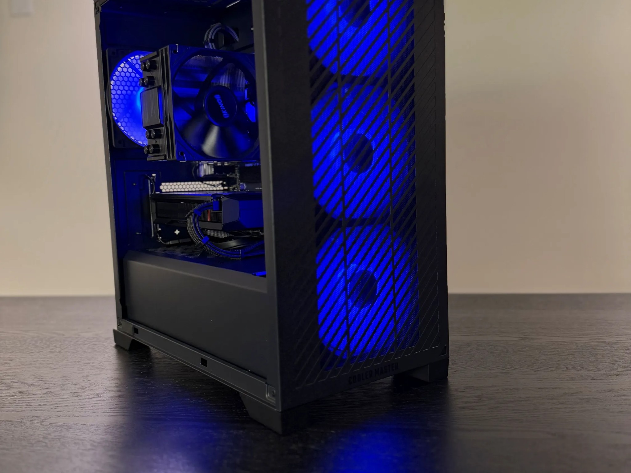 Balanced Combo : Ryzen 5 8400F + RX 7600