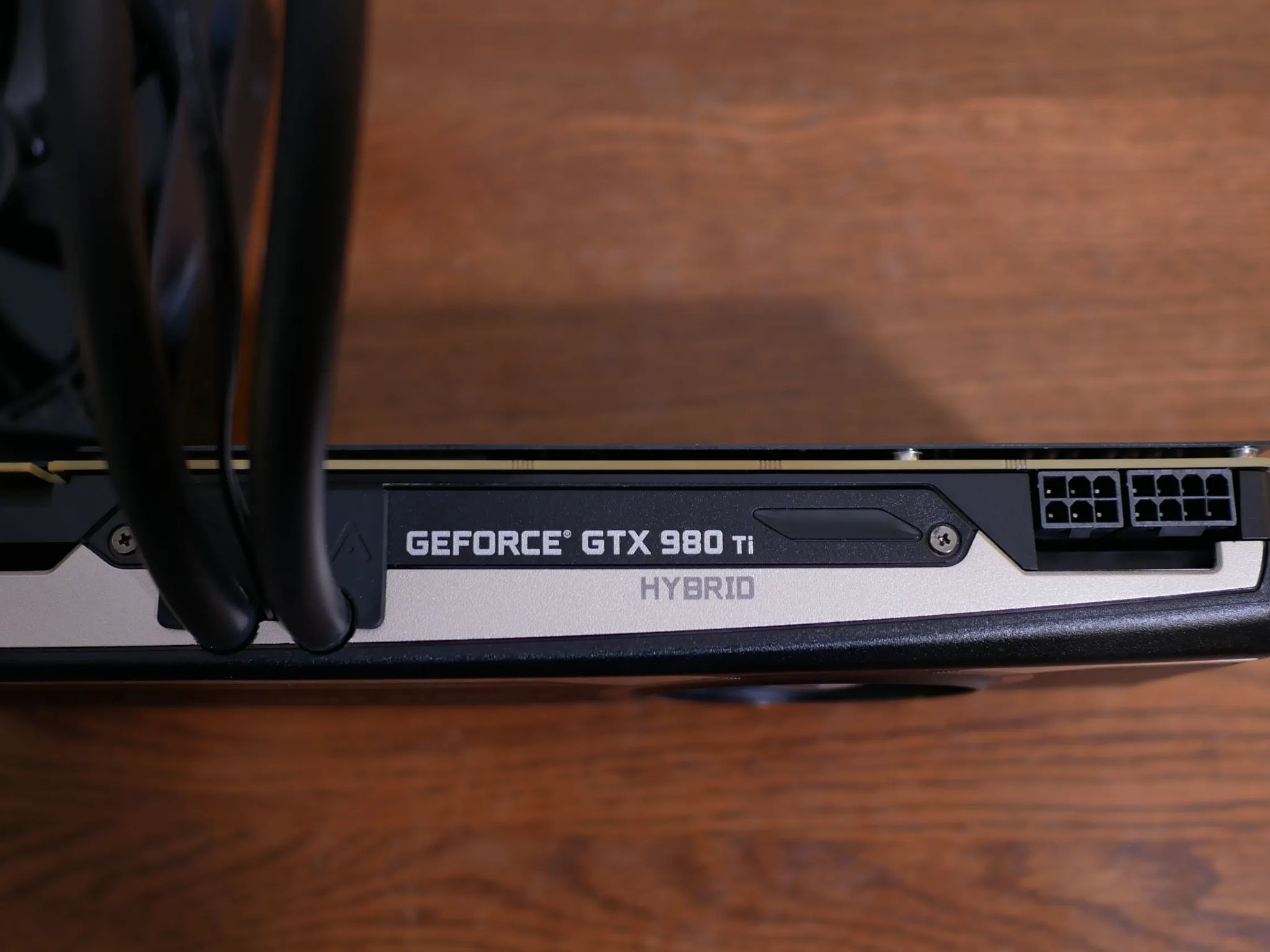 EVGA GeForce GTX 980 Ti HYBRID GAMING 06G-P4-1996-RX
