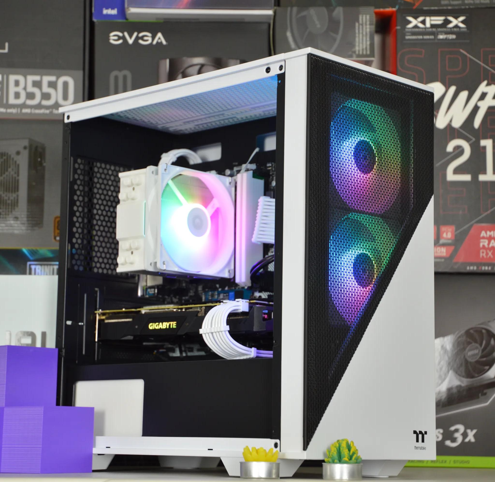 ⚪⚫| RTX 2080 8GB | RYZEN 5 5500 | 32GB DDR4 RAM | 1TB NVME SSD | The Divider |