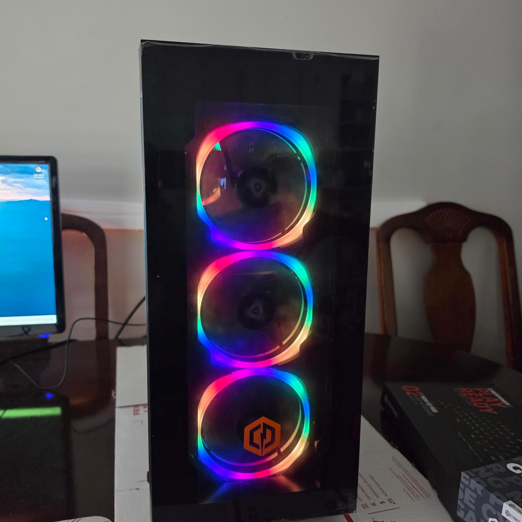 Phantom Blade - RX 7800 XT Gaming PC - Ryzen 7 8700F, 2TB NVMe, 32GB DDR5