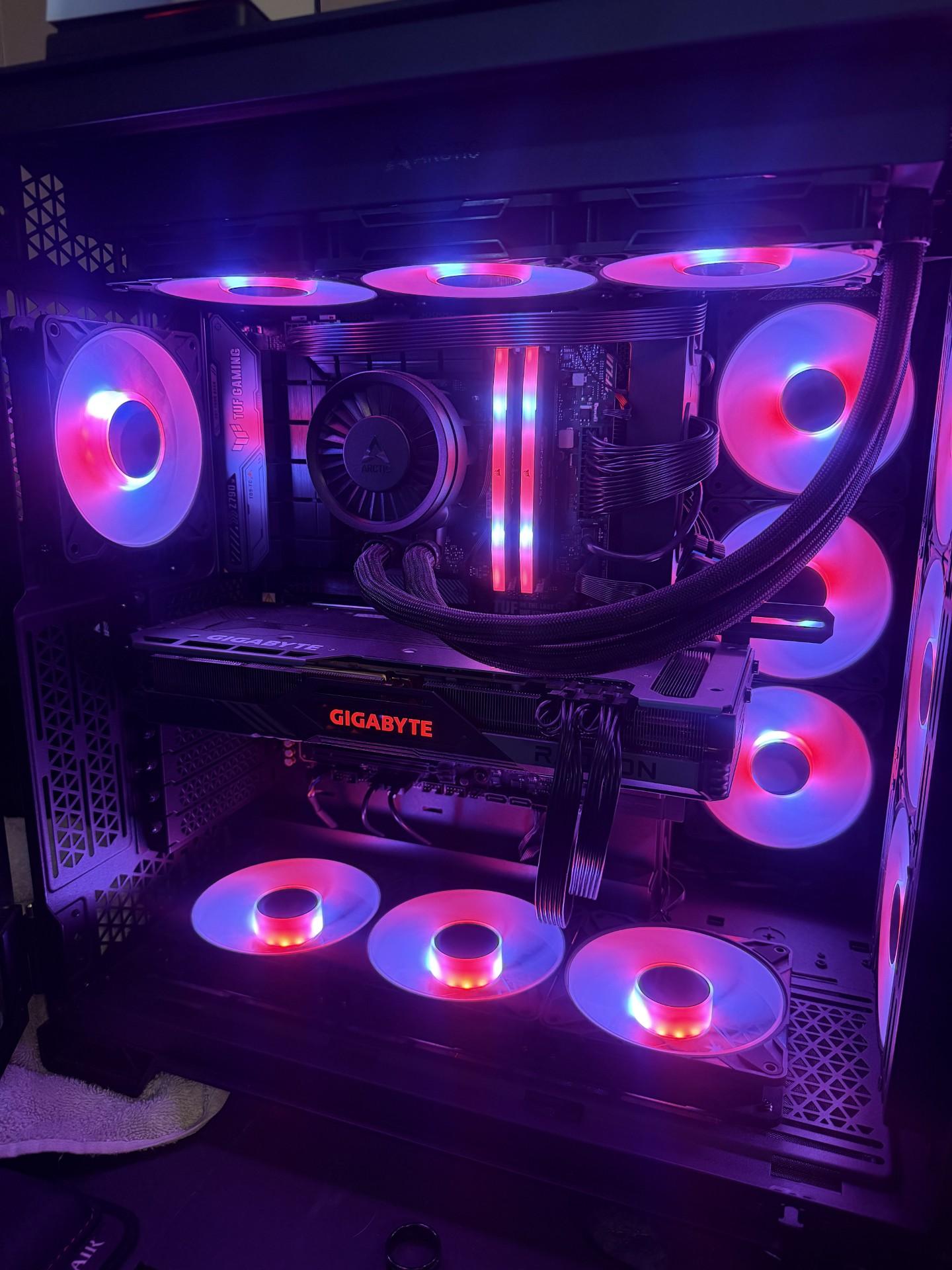 Radeon RX 7900 XTX Custom Gaming PC - Core i7-14700KF, 1TB NVMe SSD