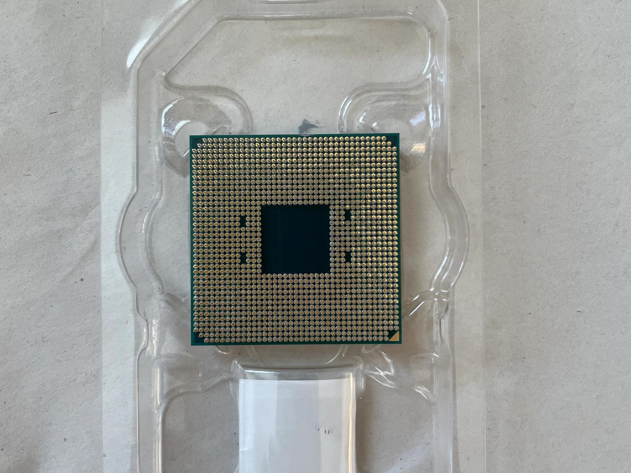AMD Ryzen 7 5700X