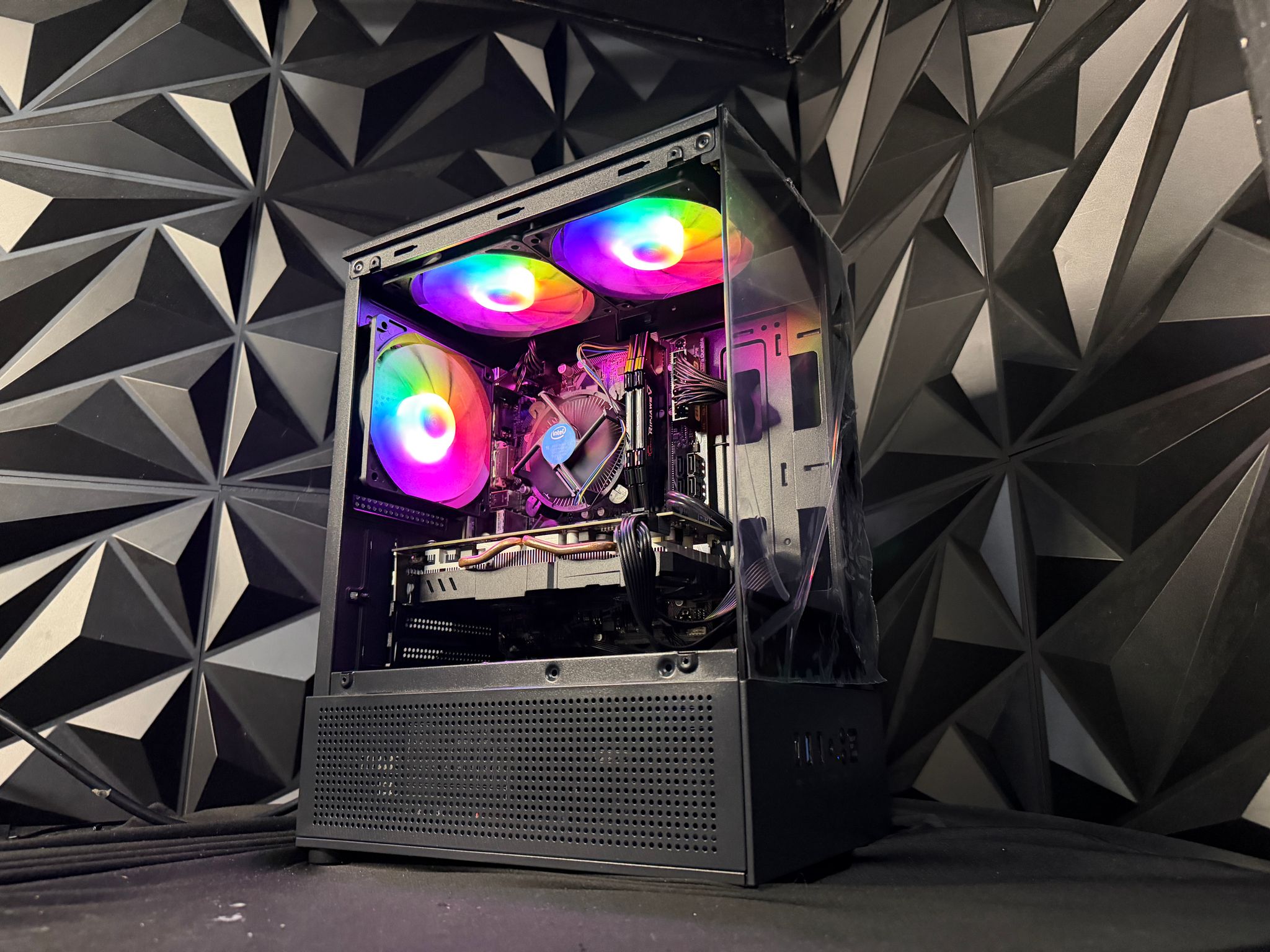 💜🔥 THE BUDGET BADDIE 🔥💜 i5 10500T| RX 580 | 16 GB DDR4| 500GB NVMe| 650W PSU