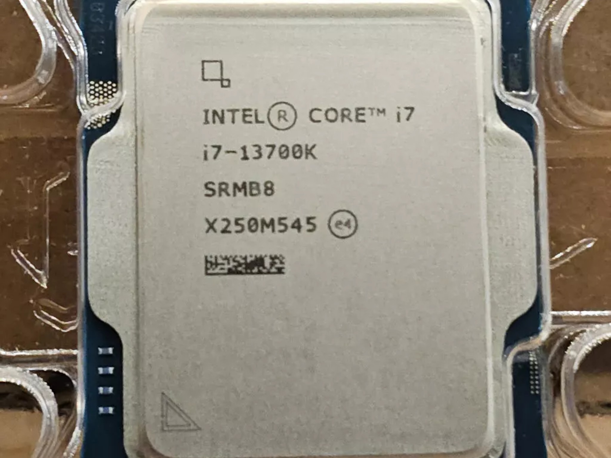 Intel Core i7-13700K Processor (5.4 GHz, 16 Cores, LGA 1700) noBox - BX8071513700K