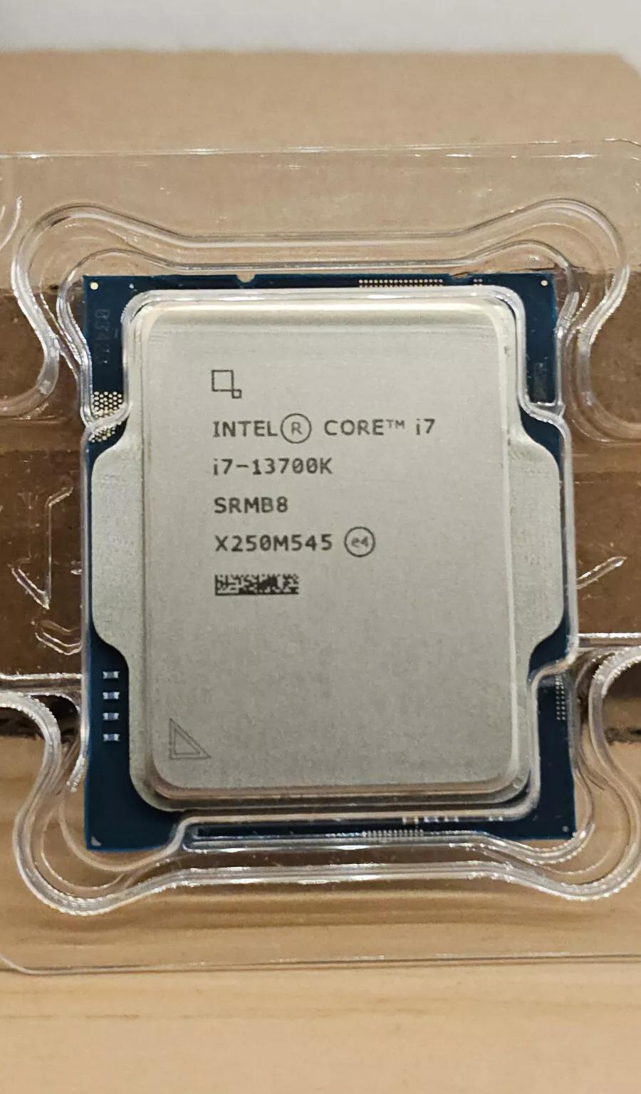 Intel Core i7-13700K Processor (5.4 GHz, 16 Cores, LGA 1700) noBox - BX8071513700K