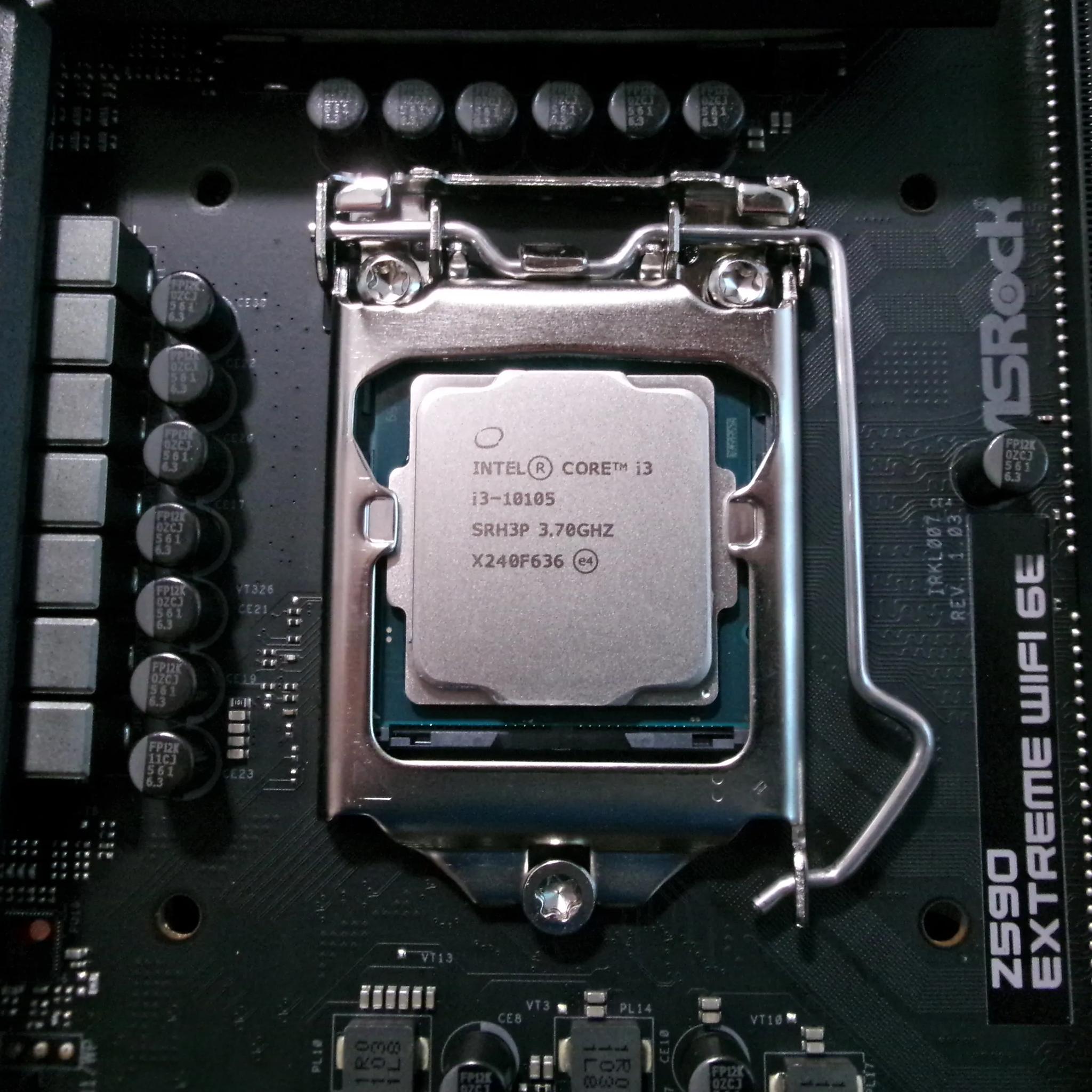 Intel i3-10105 + Z590 Extreme