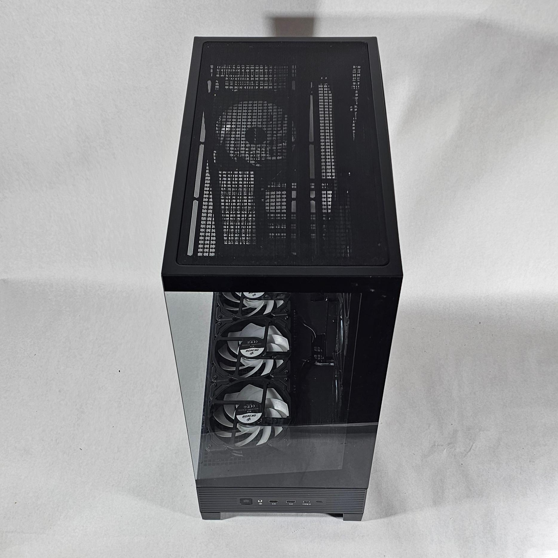PC Case with Tempered Glass w\ 7 RGB Fans