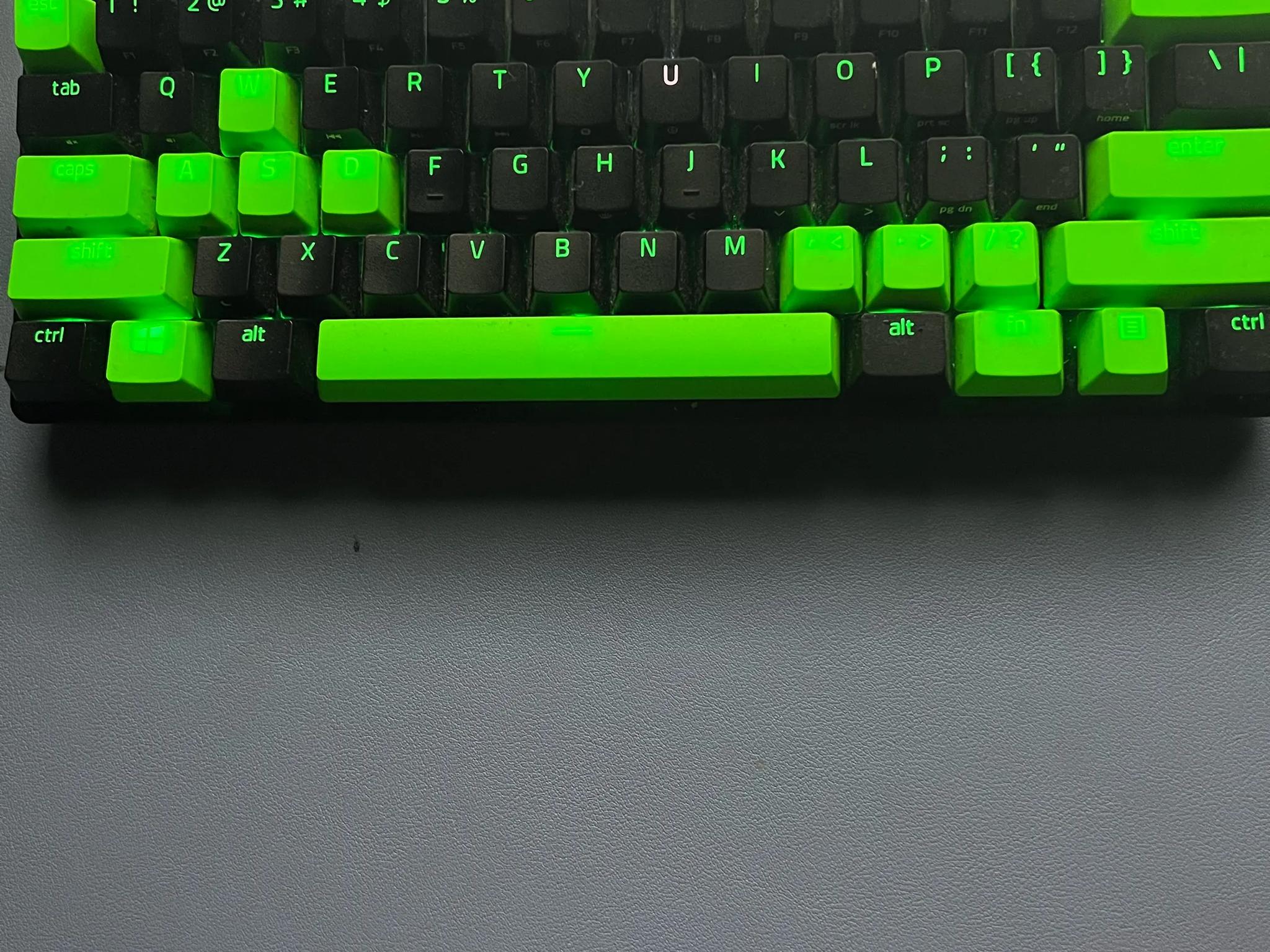 Razer Huntsman Mini 60% Gaming Keyboard: Fast Keyboard Switches - Linear Optical Switches