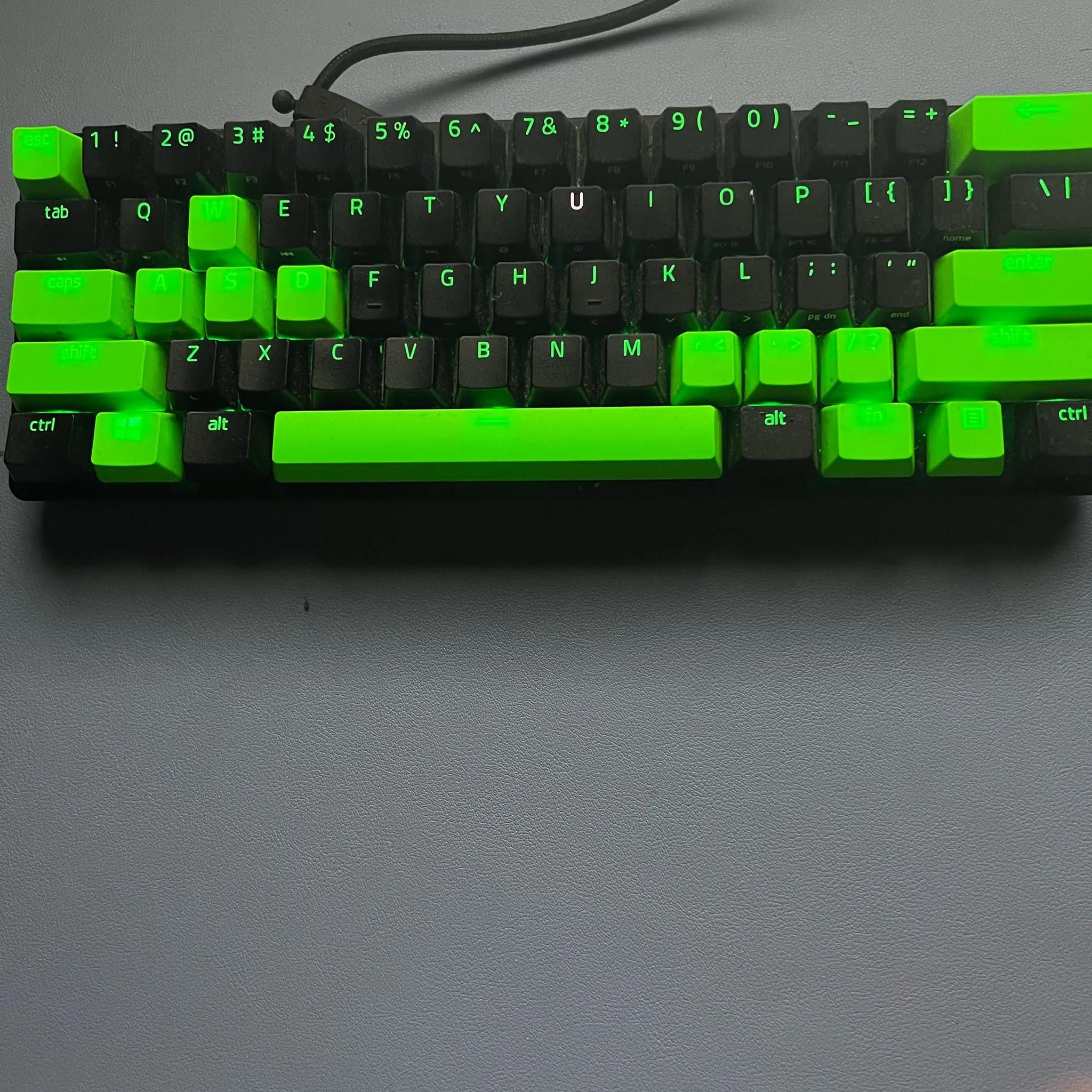 Razer Huntsman Mini 60% Gaming Keyboard: Fast Keyboard Switches - Linear Optical Switches