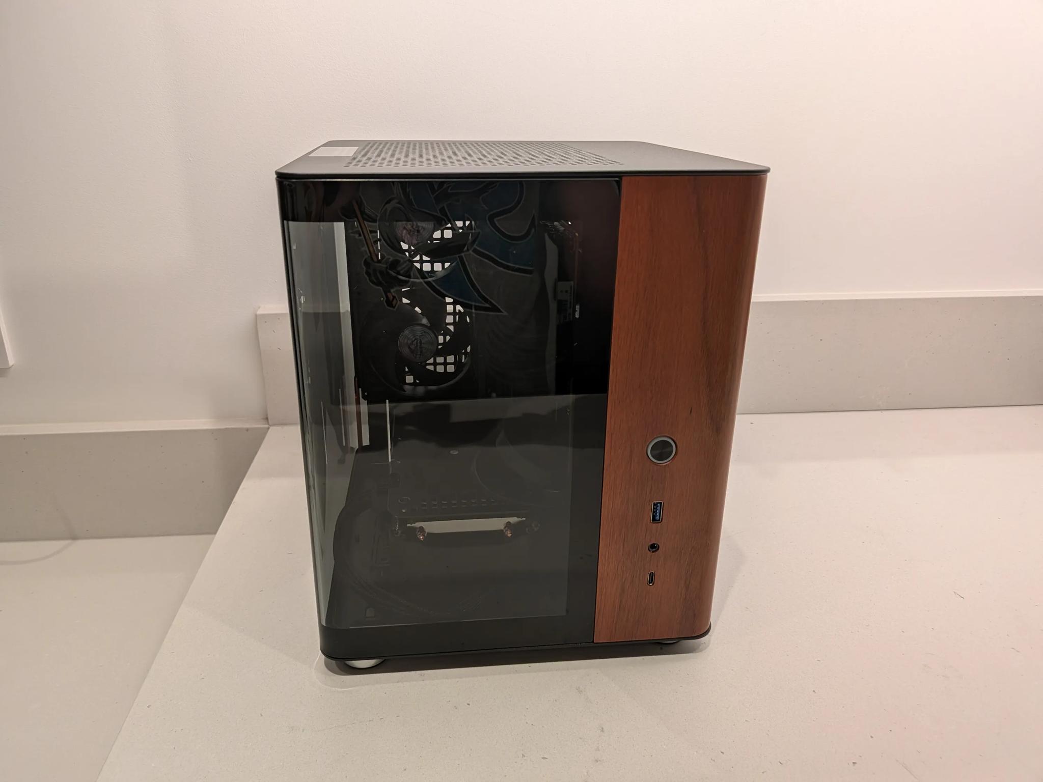 The TKO - Ryzen 5 9600X, RX 9060 XT 16 GB, 32 GB DDR5, 2 TB Gen 5 NVME