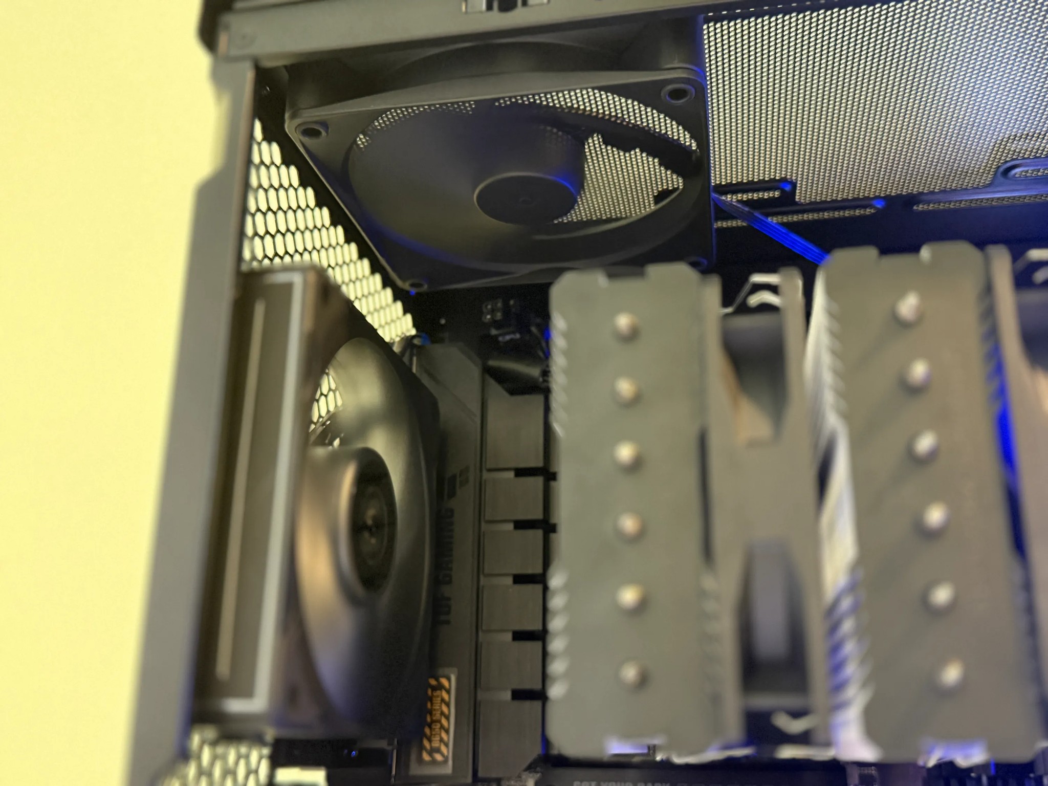 1080p & 1440p Gaming PC - The Blue Sentinel | 4060 TI | 7800X3D | 32GB RAM | 2TB NVME | 850W Gold