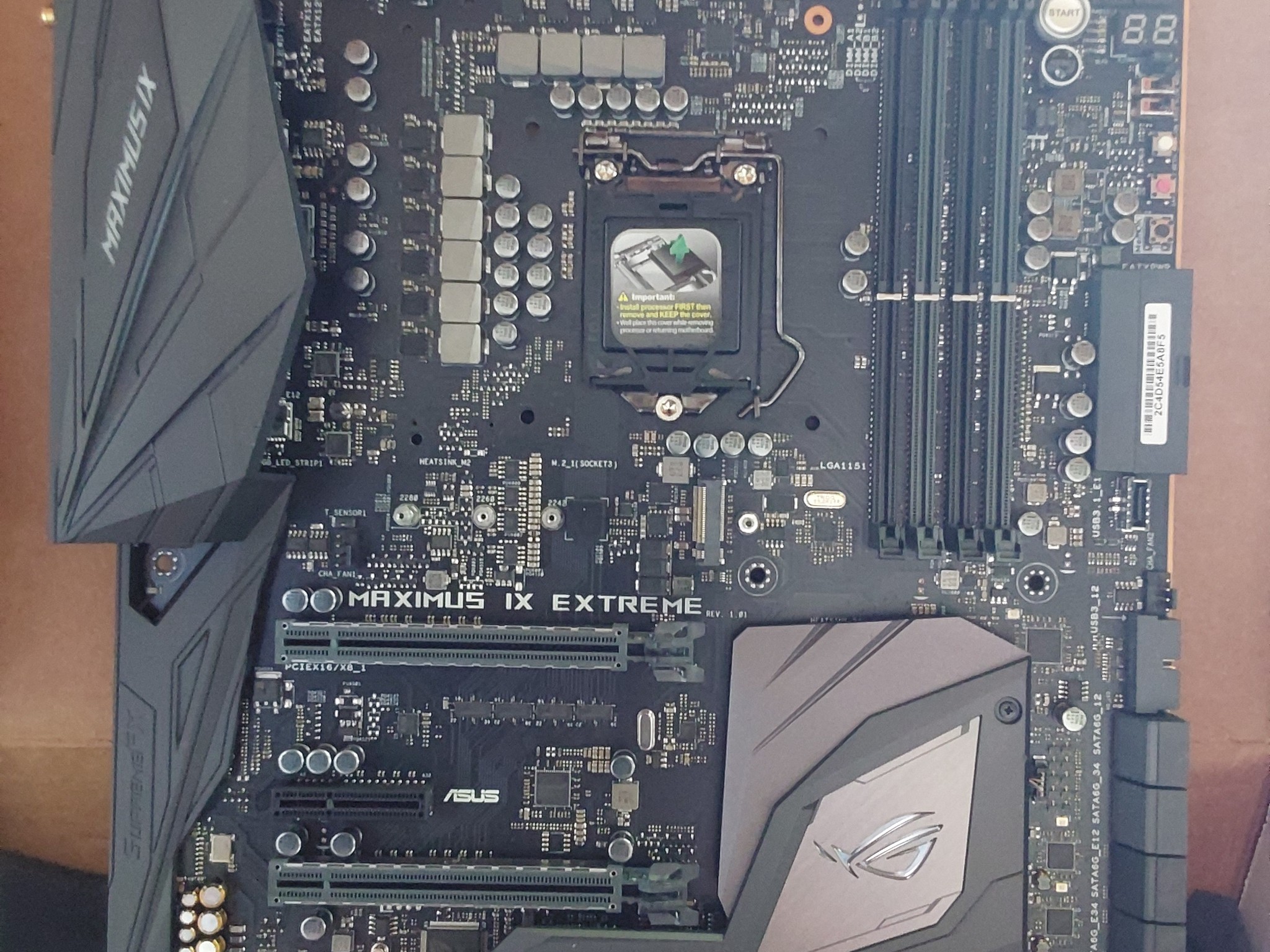 ASUS ROG Maximus IX Extreme Z270 LGA 1151 Intel DDR4 EATX