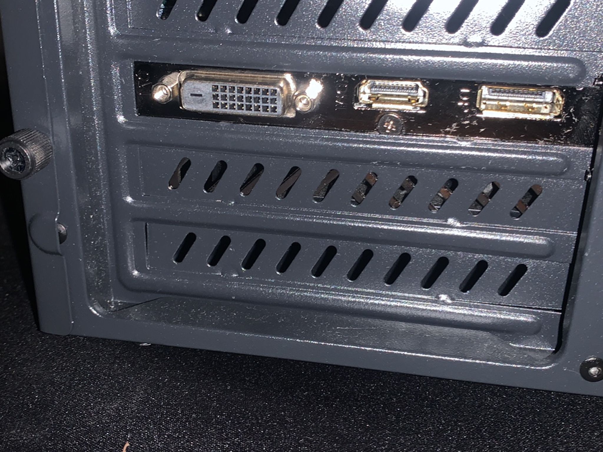 NO RGB gaming PC