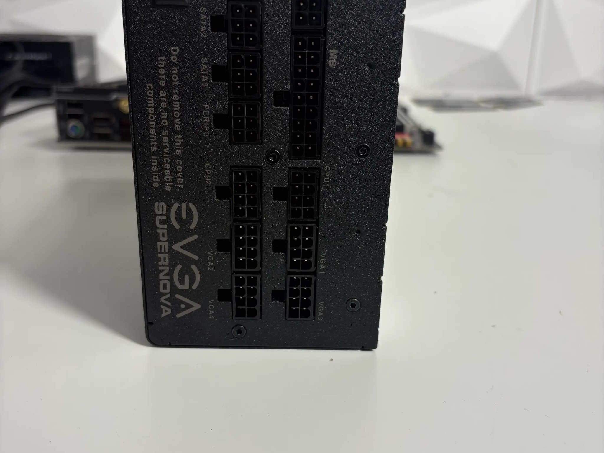 EVGA P2 750W Power Supply - 80+ Platinum