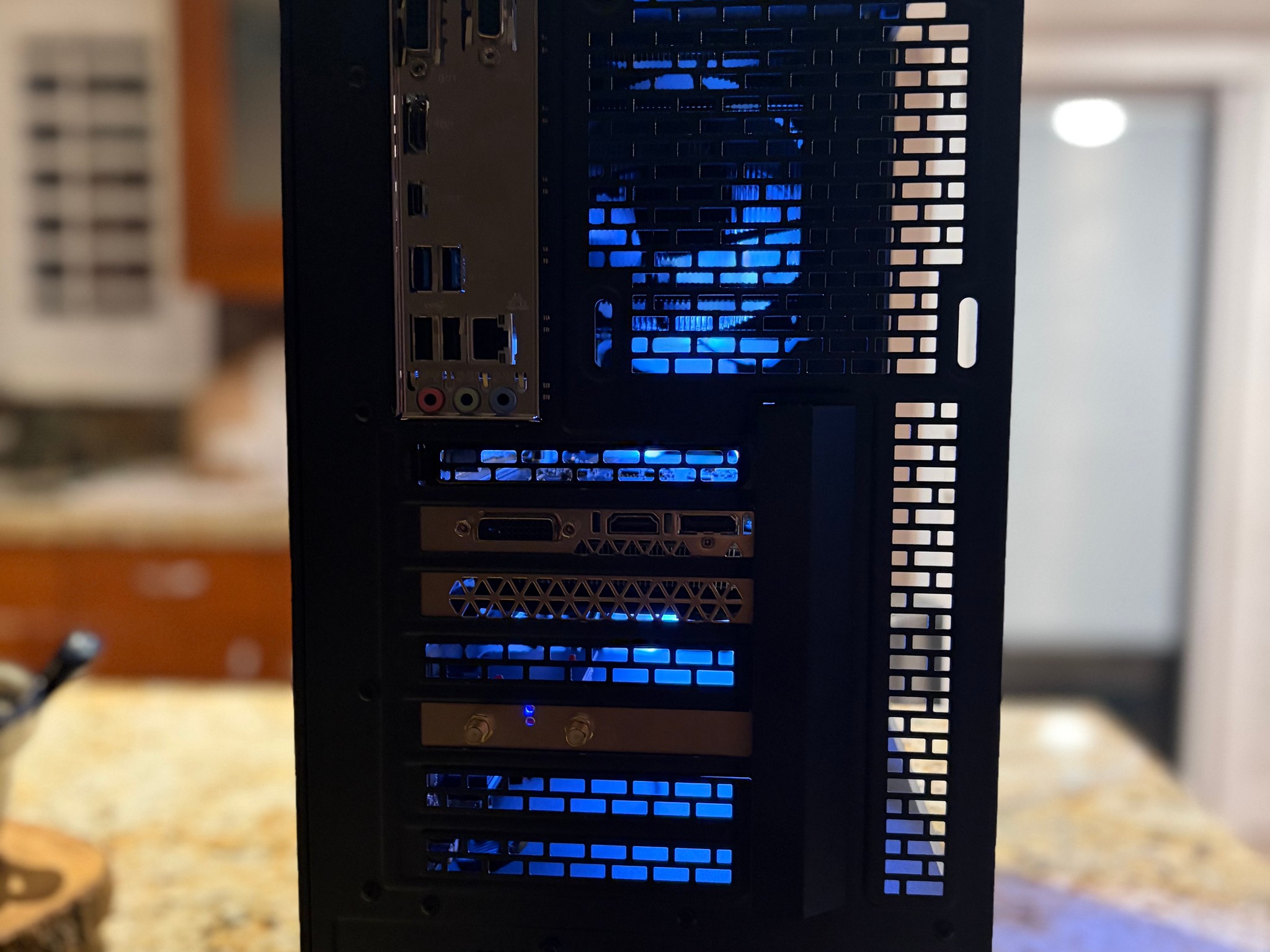 Black Gaming PC | 1660 Super 6GB | INTEL i7-7700 | 16GB RAM