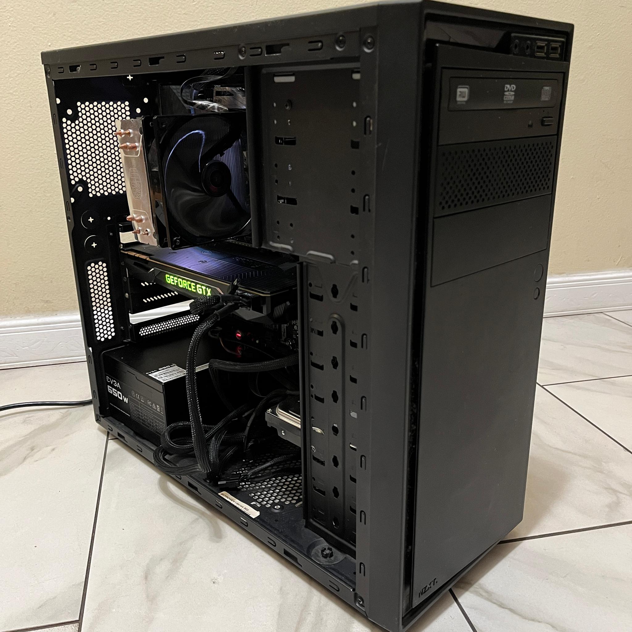 🟠🔥NVIDIA GTX Titan X Pascal, Intel i7-7700K, 16GB RAM, 1.2 TB Storage, High FPS Custom Gaming PC