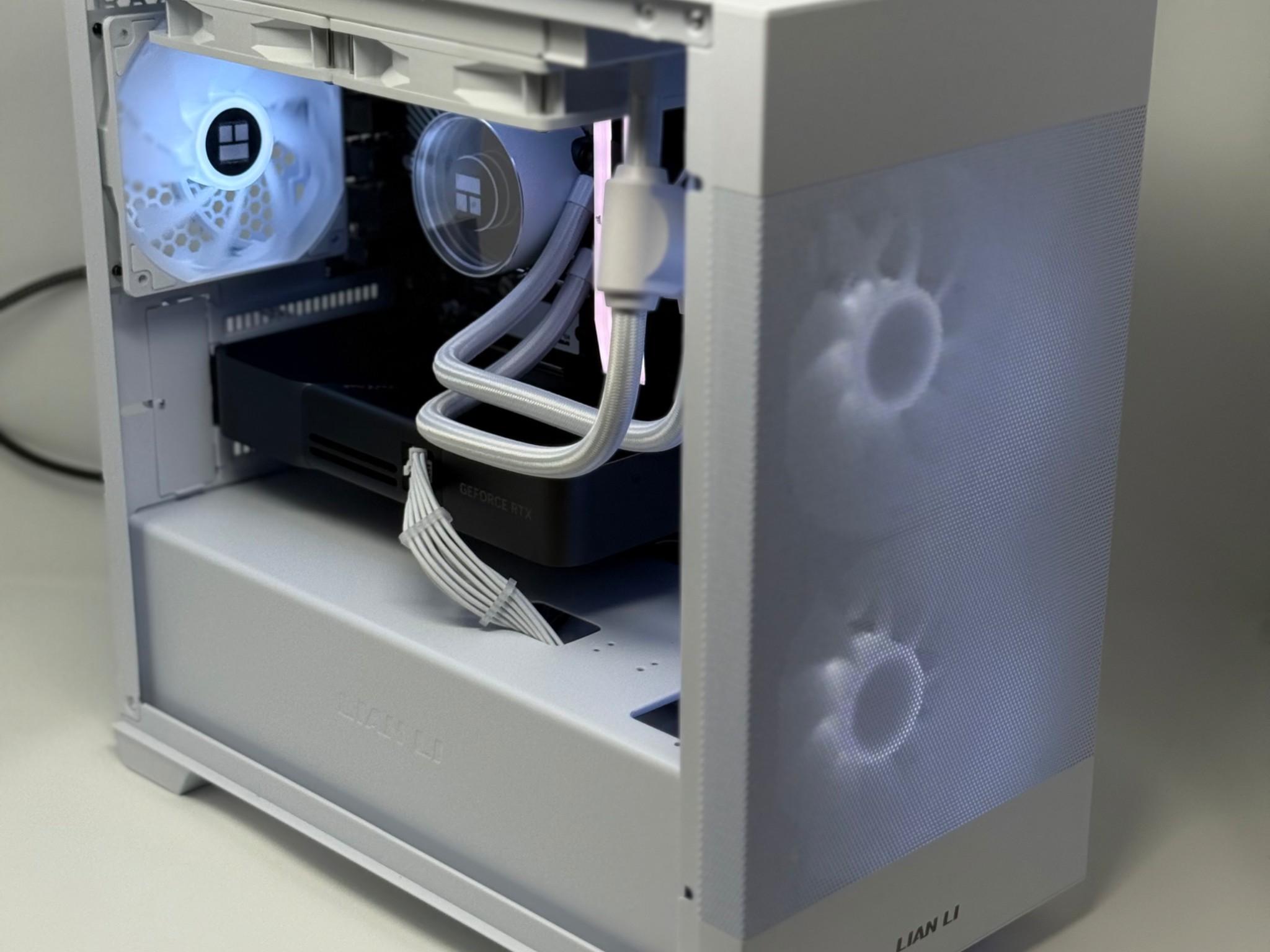 ☑️RTX 5070 | Ryzen 5 7600X | 32GB DDR5 | 2TB SSD