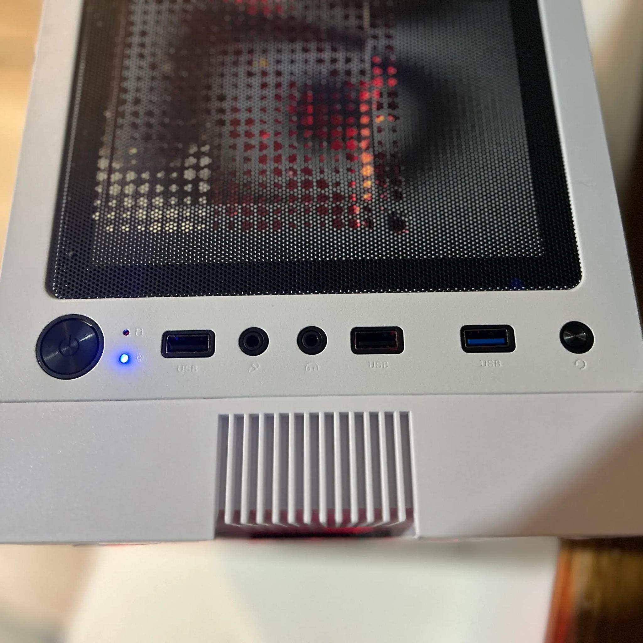 Gaming Pc (ryzen 5 1600 / Rx 6700xt)